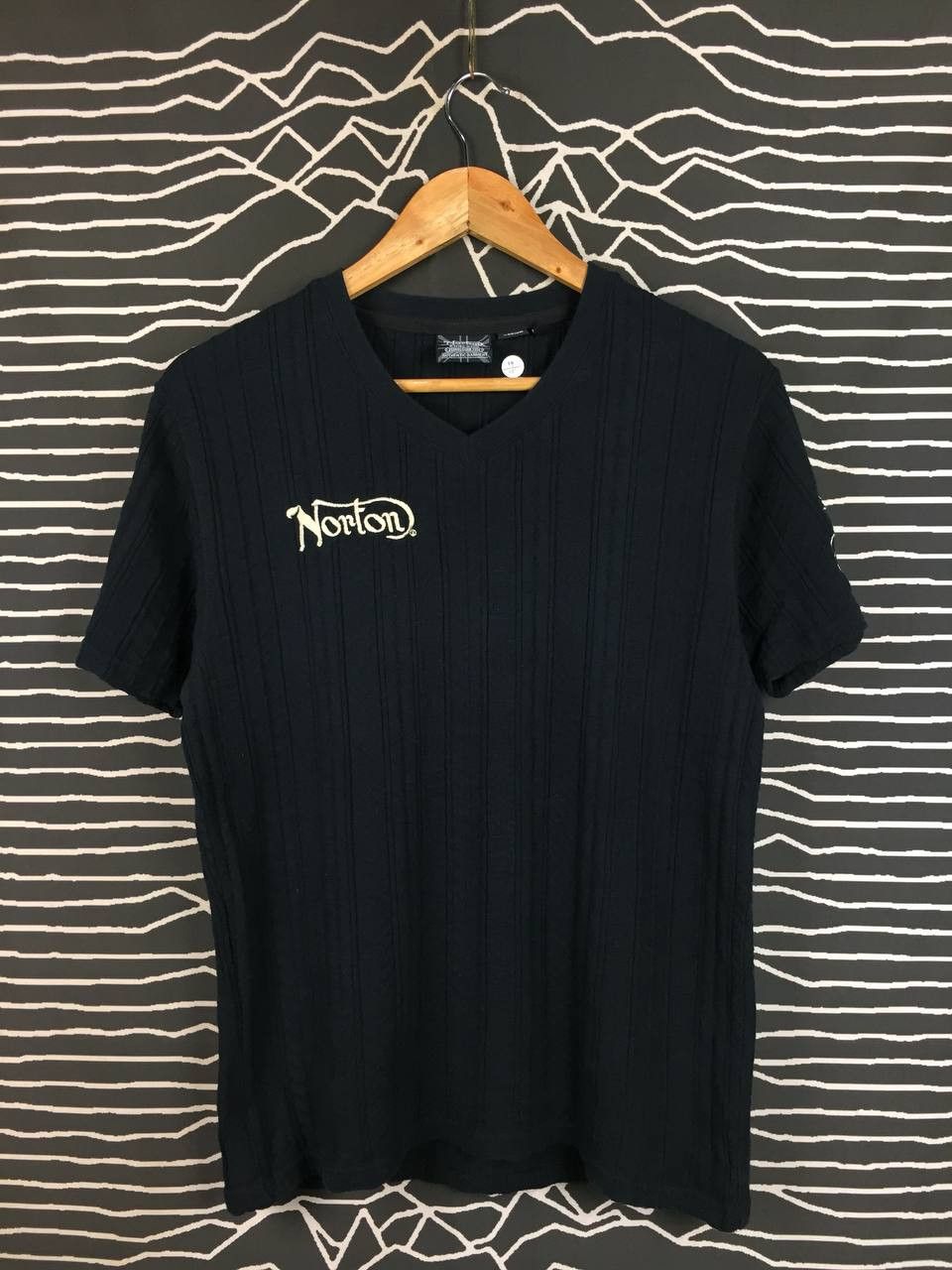 Norton Norton Motorcycles Tourist Trophy Mounts Ribbed Tee Size US M / EU 48-50 / 2 - 1 Thumbnail