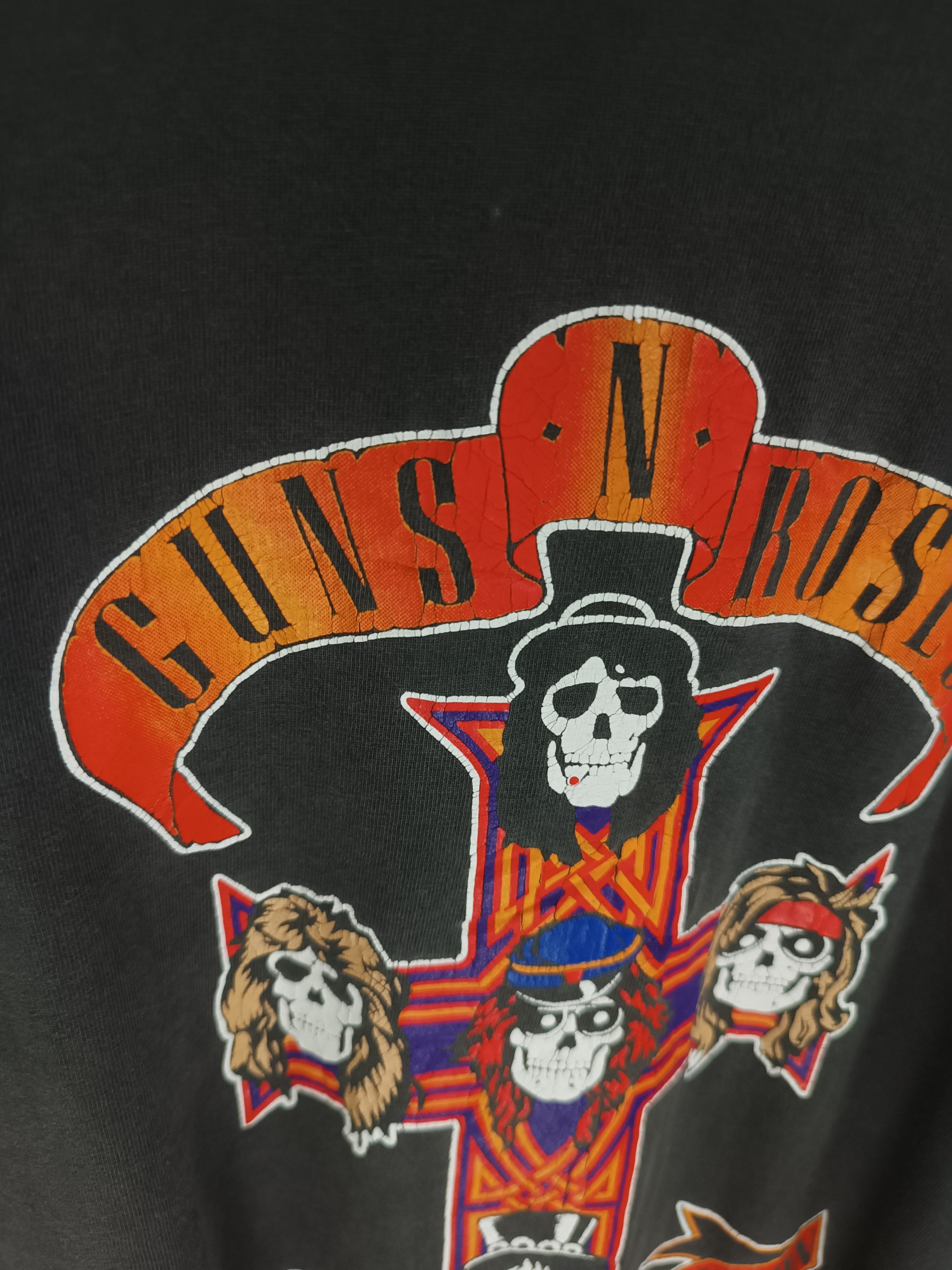 Band Tees VINTAGE 2000s GUNS N' ROSES CROSS LOGO TEE acdc bon jovi Size US L / EU 52-54 / 3 - 12 Thumbnail