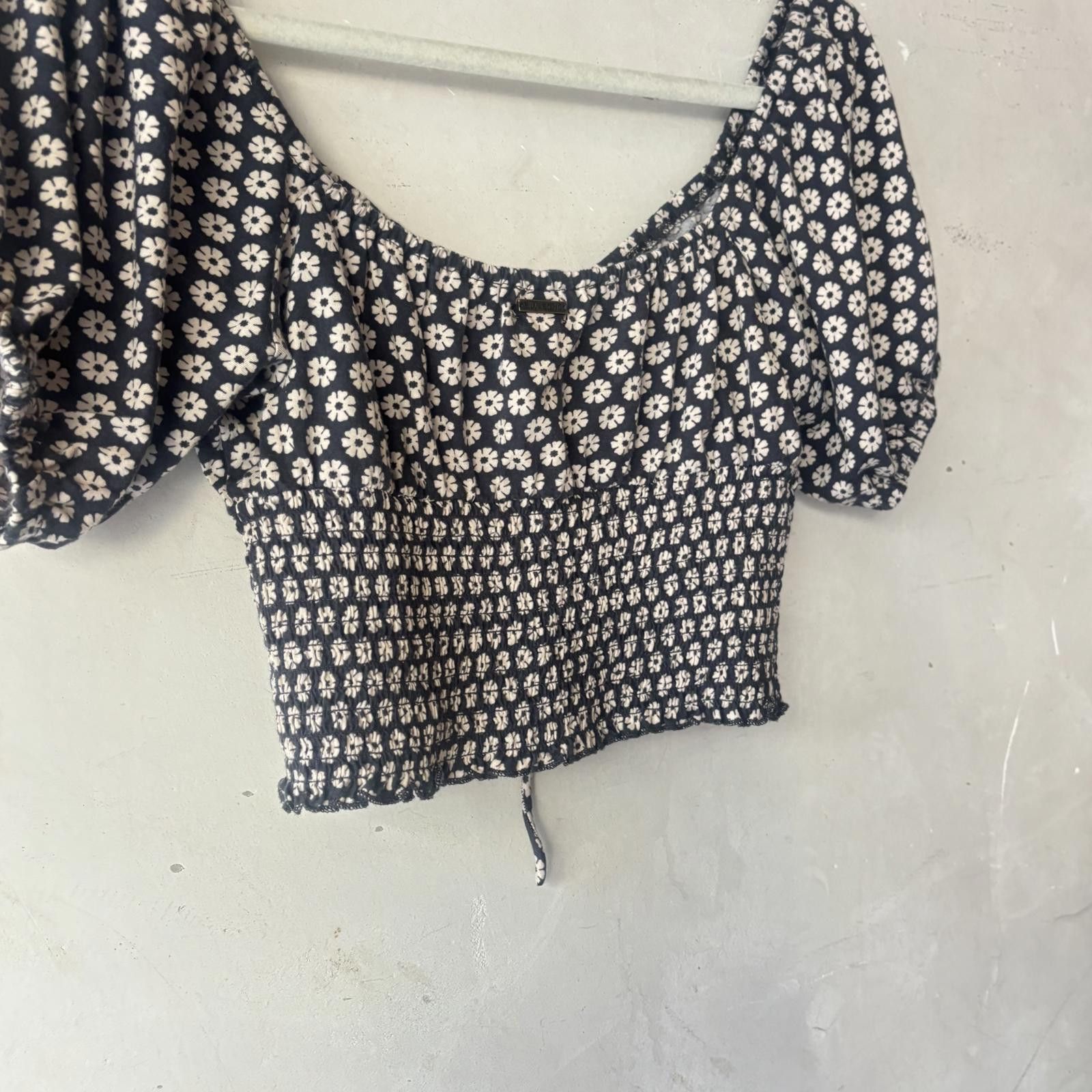 Billabong Billabong Women's Floral Puff Sleeve Smocked Crop Top Size L / US 10 / IT 46 - 1 Thumbnail