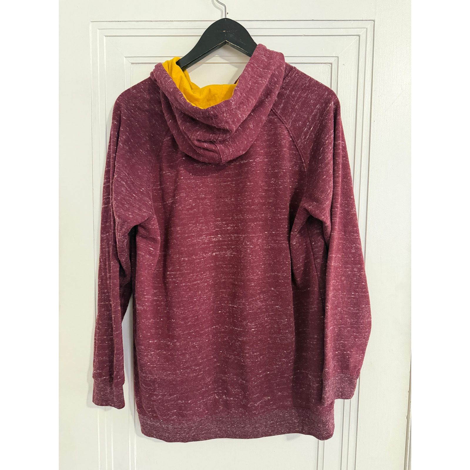 NCAA Minnesota Gophers Maroon Hoodie Sweatshirt Size Small Size US S / EU 44-46 / 1 - 5 Thumbnail