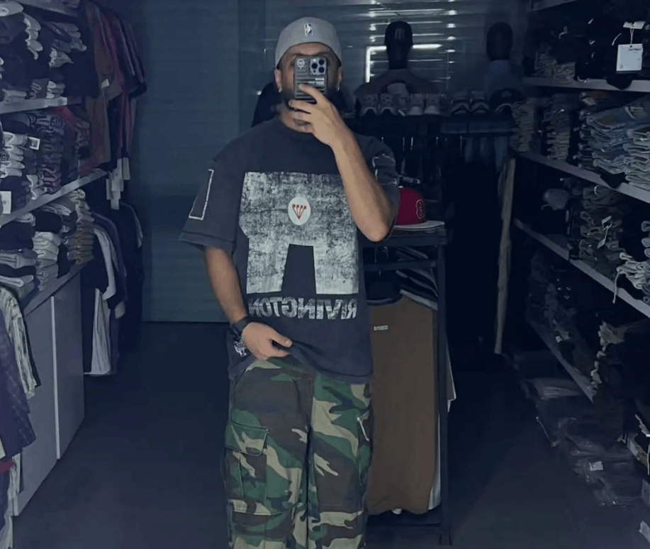 Vision Streetwear Y2K oversized letter print short-sleeved Size US S / EU 44-46 / 1 - 6 Thumbnail