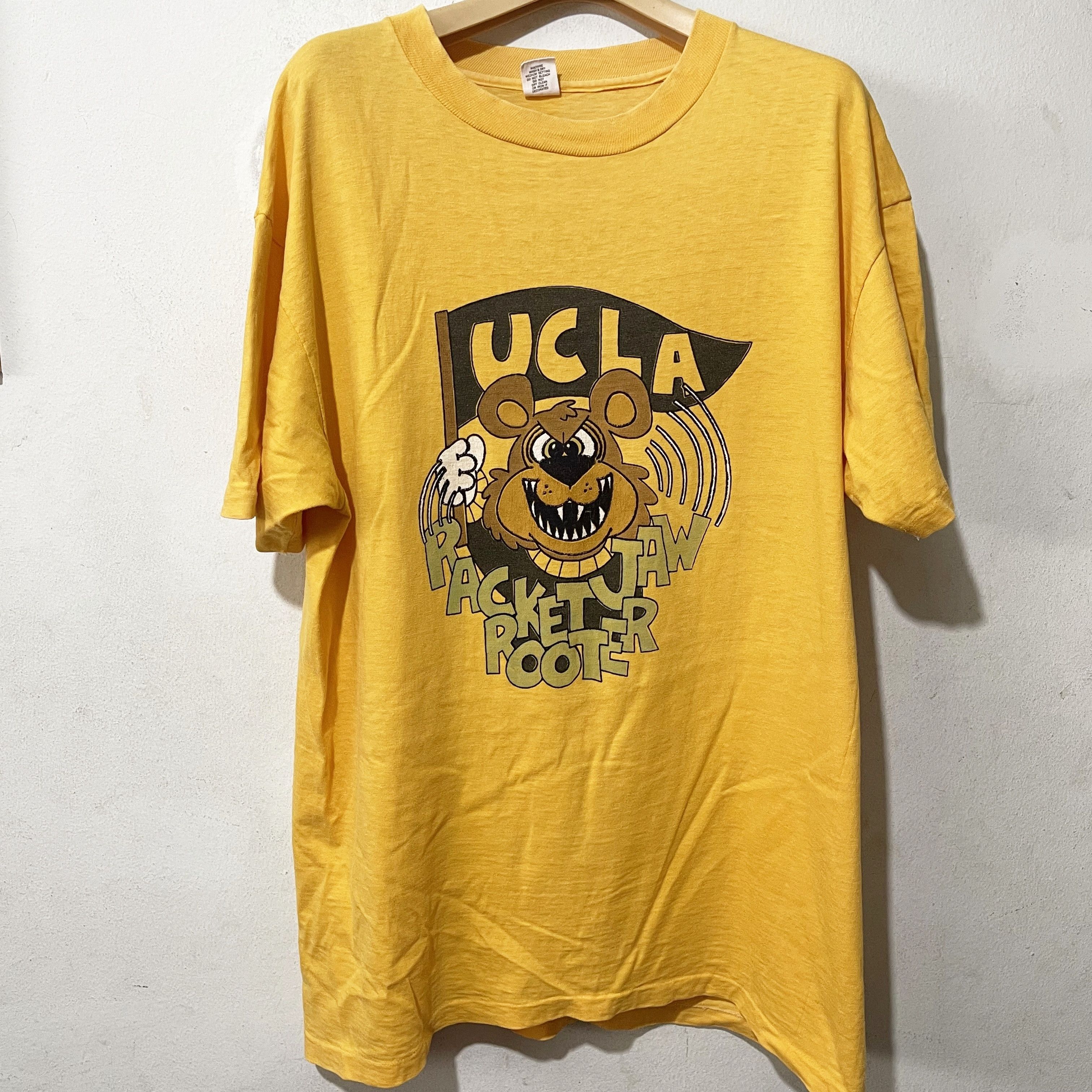 Vintage Vintage 80s UCLA Shirt Size US L / EU 52-54 / 3 - 1 Thumbnail