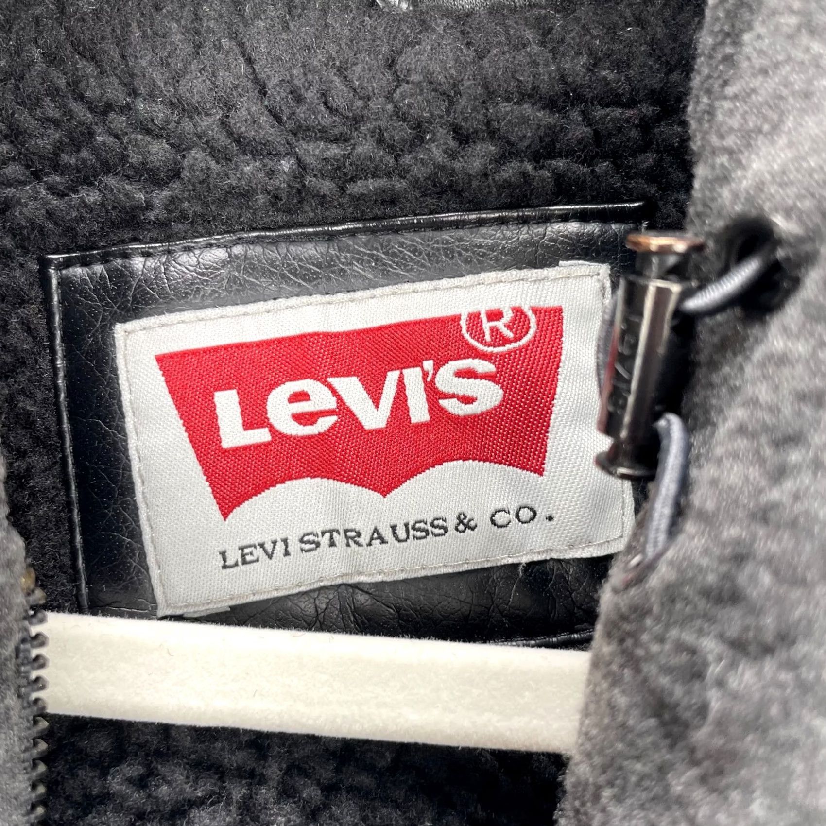 Levi's VTG Levi's Jacket Mens M Black Faux Leather Sherpa Lined Hooded Bomber Coat Jacket/Coat Short Size US M / EU 48-50 / 2 - 4 Thumbnail