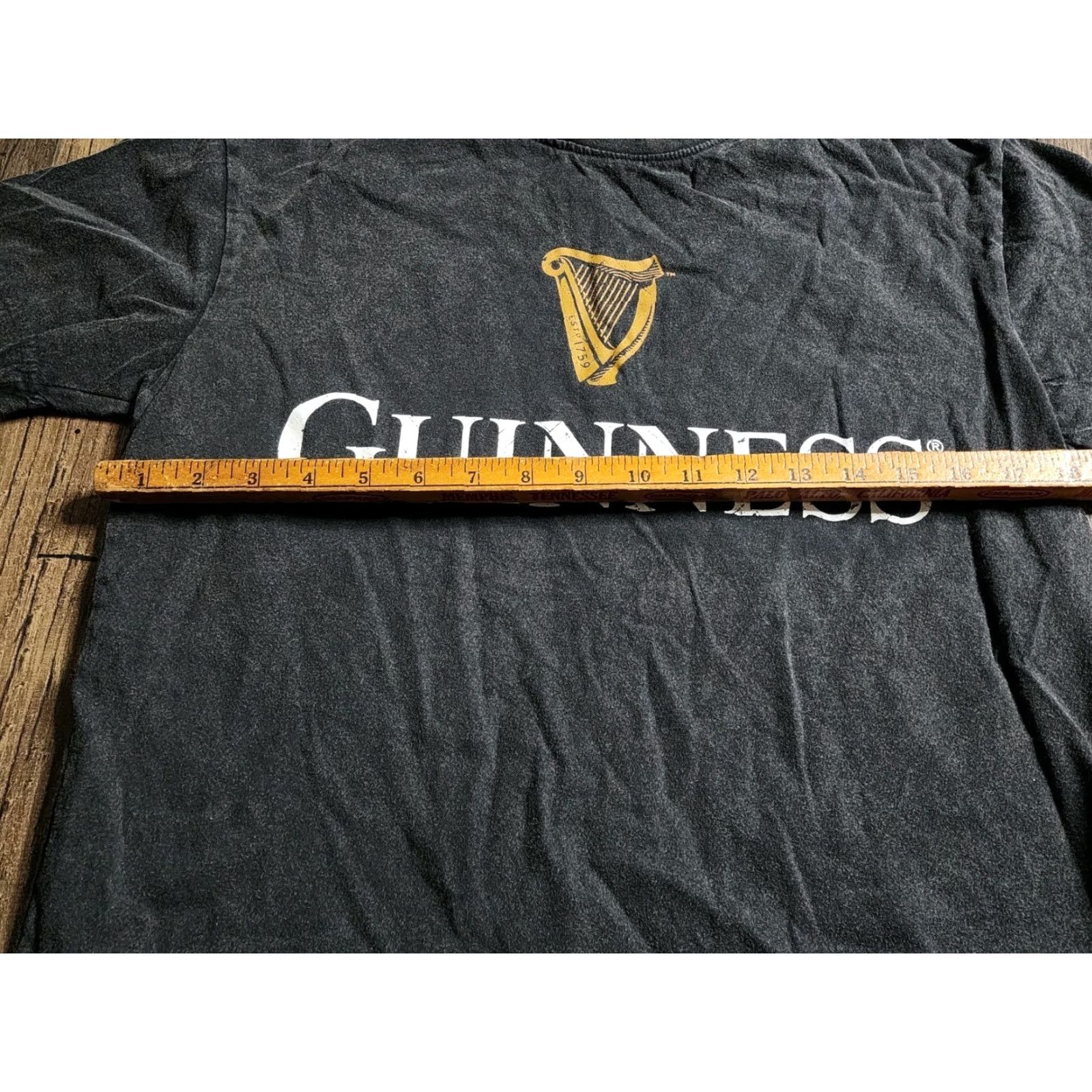 Vintage Guinness Extra Stout Beer Guinness Logo T-Shirt Mens S Gray 100% Cotton Short Sleeve Crew Neck Vintage? No Size US S / EU 44-46 / 1 - 3 Thumbnail