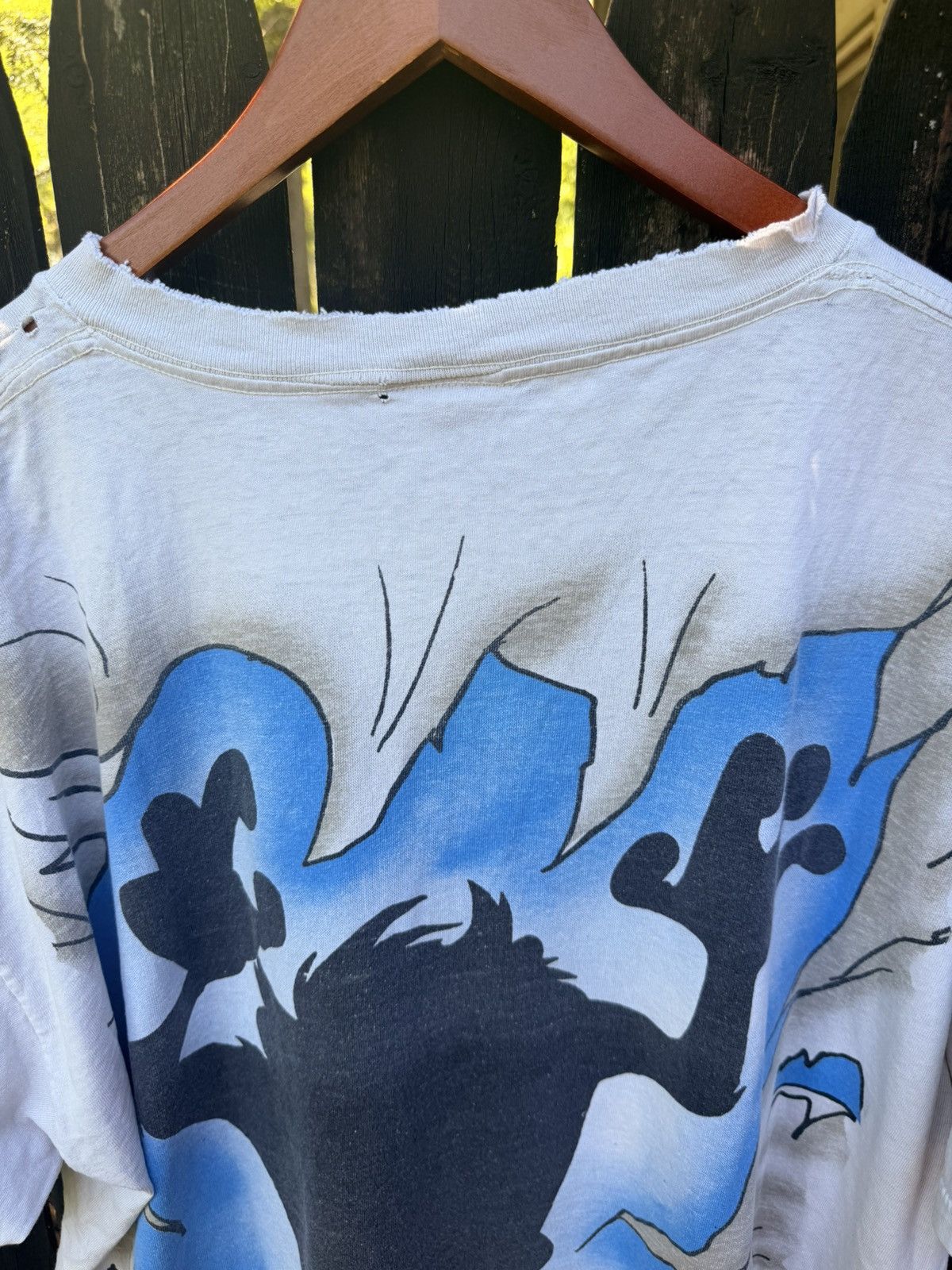 Vintage VTG 1995 TAZ FREEZE WILD THING TEE SIZE XL Size US XL / EU 56 / 4 - 11 Thumbnail