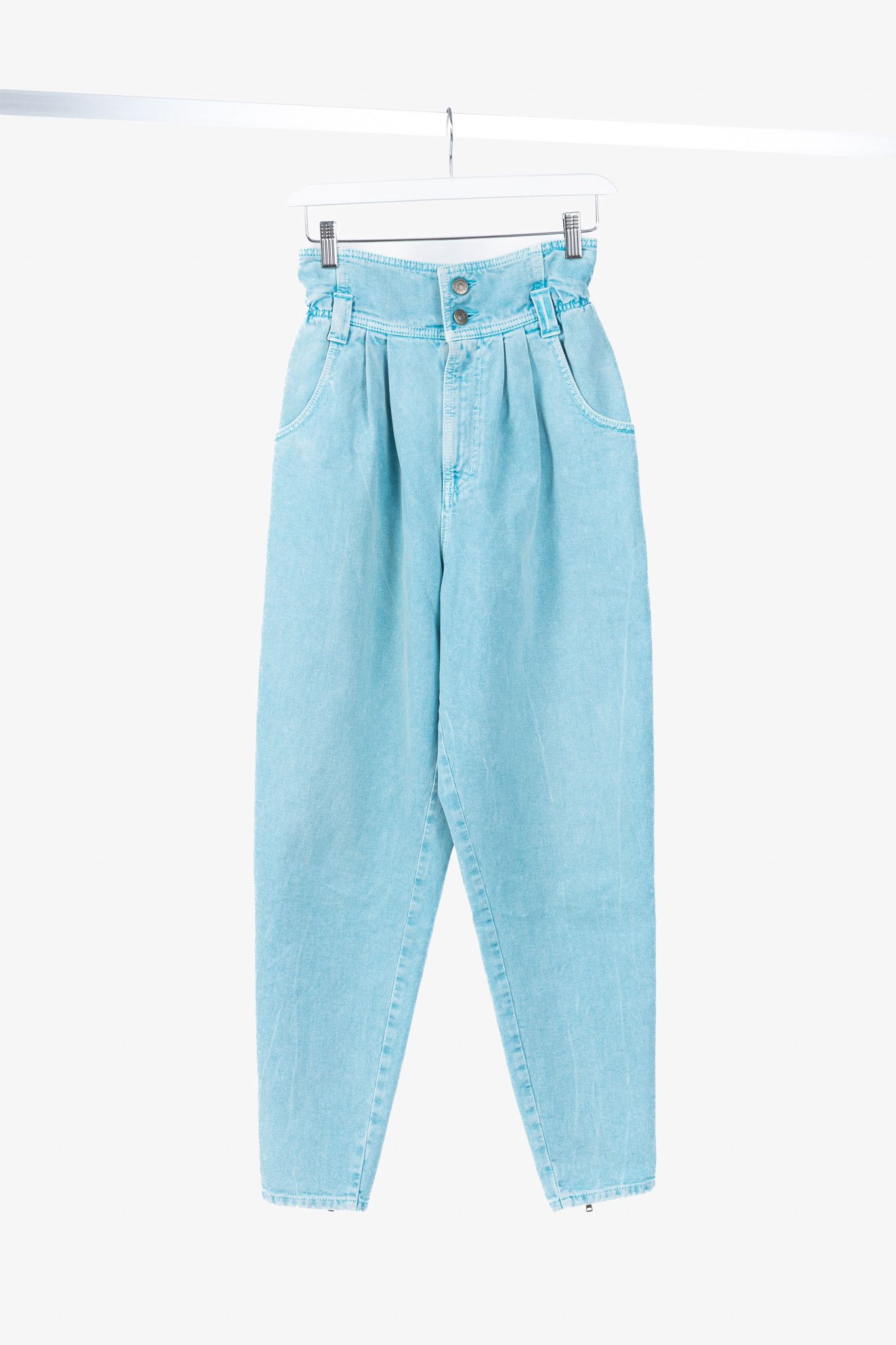 Gucci Gucci PF/19 Embroidered Cherry Tapered Paperbag-Waist Jeans Size 25" / US 0 / IT 36 - 1 Thumbnail