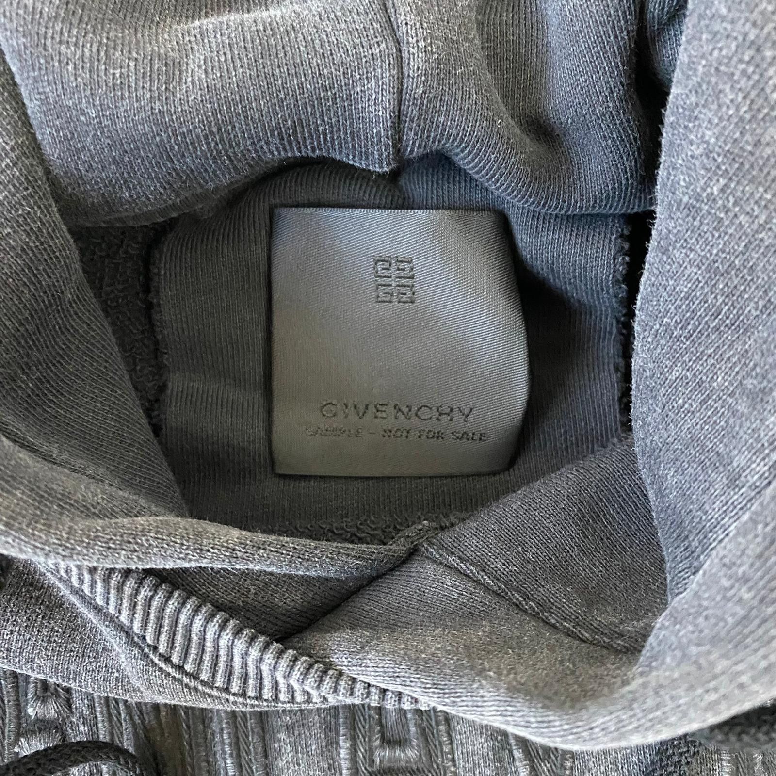 Givenchy 1 of 1 Washed Black Multi Logo Layered Oversized Hoodie Size US M / EU 48-50 / 2 - 3 Thumbnail