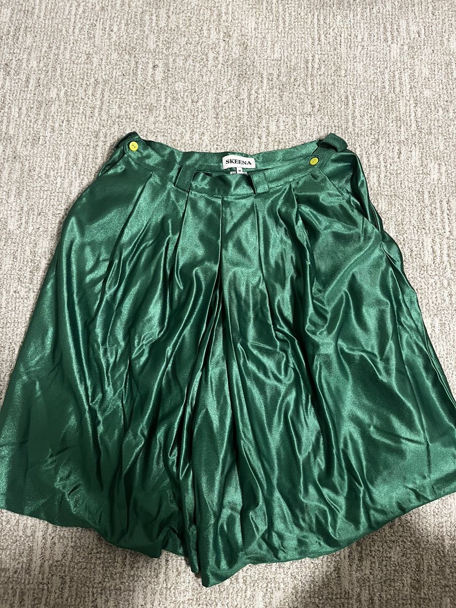 Other Sknafrma green peynter shorts Size US 34 / EU 50 - 2 Thumbnail