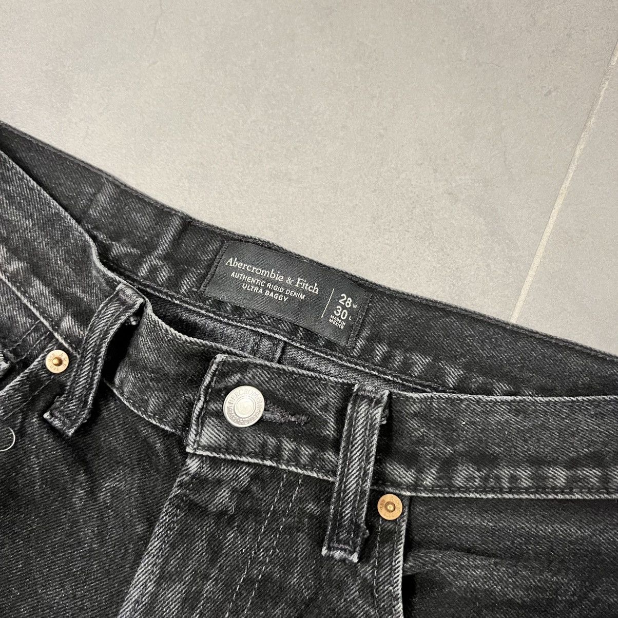 Abercrombie & Fitch Abercrombie & Fitch Ultra Baggy Jeans Black Size 28W x 30L Size US 28 / EU 44 - 3 Thumbnail