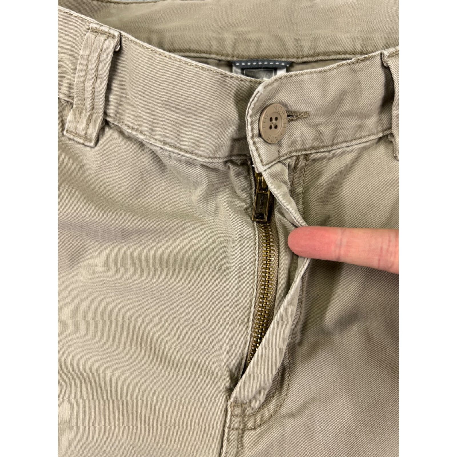 The North Face The North Face Shorts Men 30 Beige Cotton Twill Blend Chino Hiking Camping 30x10 Size US 30 / EU 46 - 6 Thumbnail