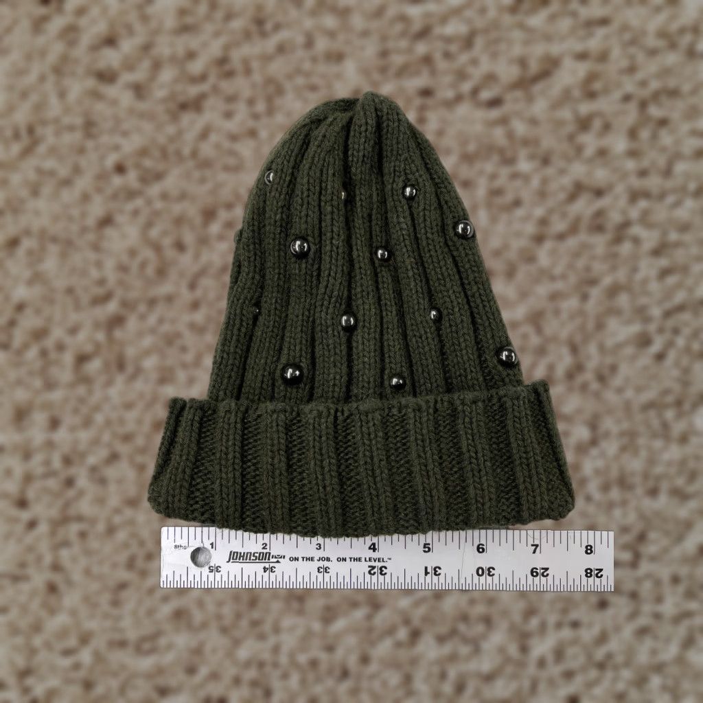 Banana Republic VINTAGE Banana Republic Beanie Knit Hat Womens One Size Green Beaded Ski Outdoor 90s Mens Womens Boys Girls Size ONE SIZE - 1 Thumbnail