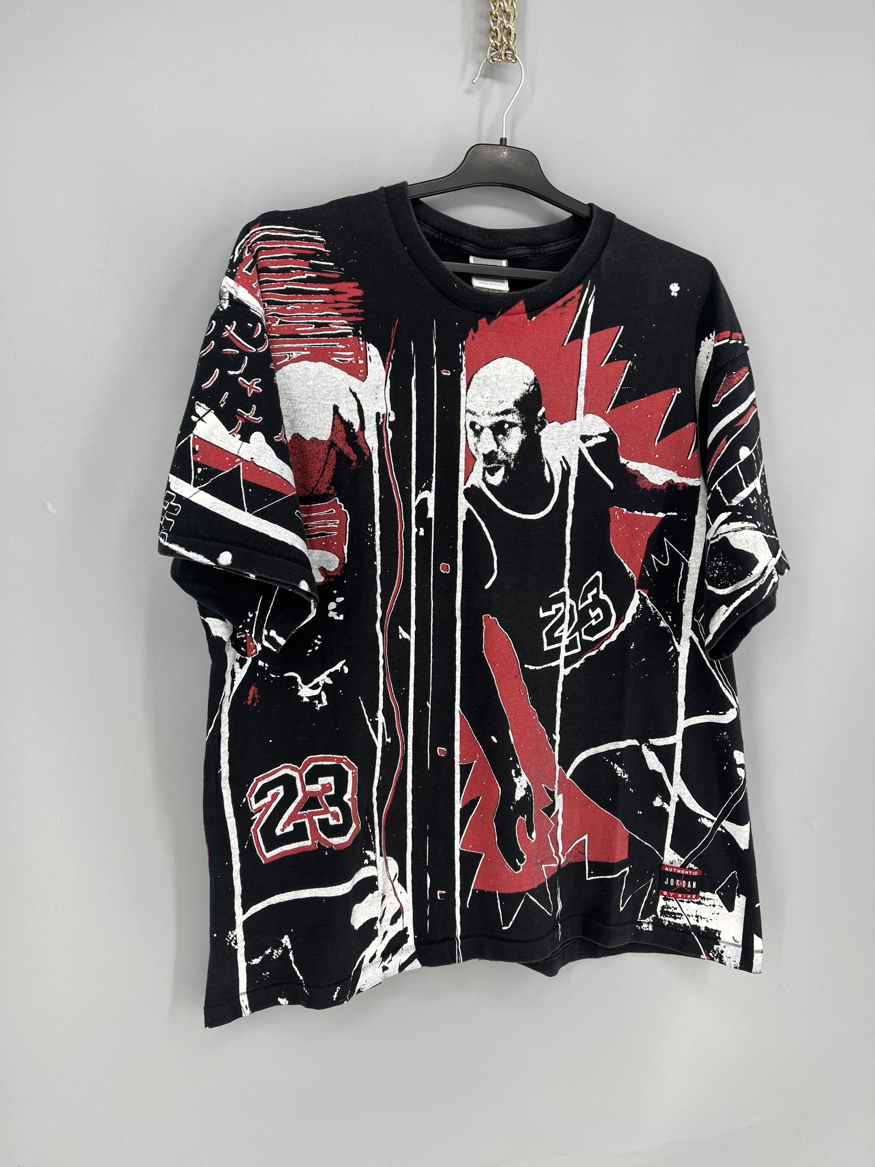 Nike Vintage nike micheal jordan all over print t shirt Size US XL / EU 56 / 4 - 2 Thumbnail