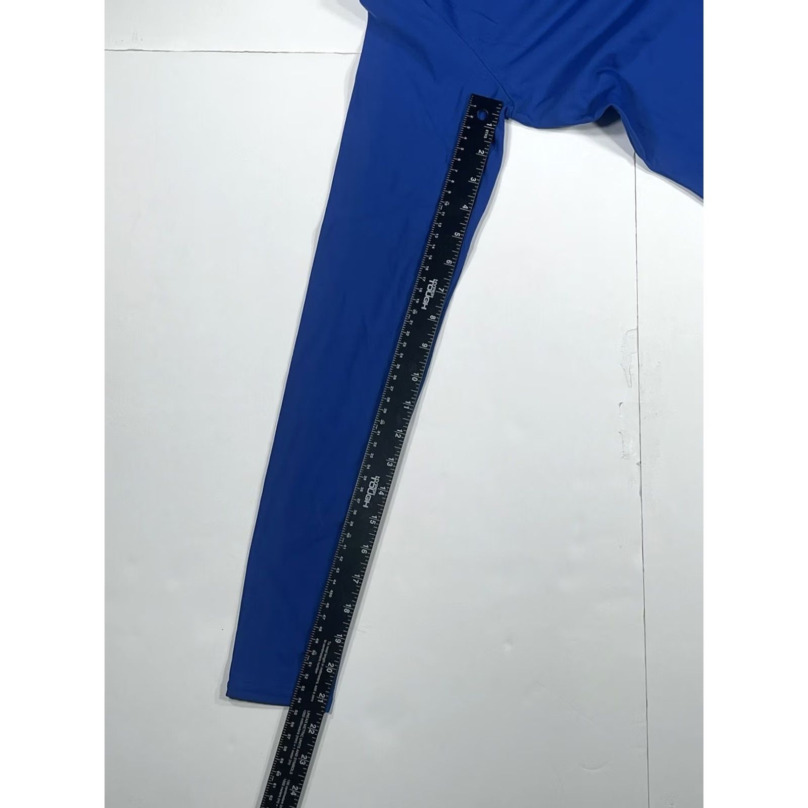 Champion Champion Cold Weather Gear Mens Blue Long Sleeve T-Shirt Sz XL (XL) Size US XL / EU 56 / 4 - 7 Thumbnail