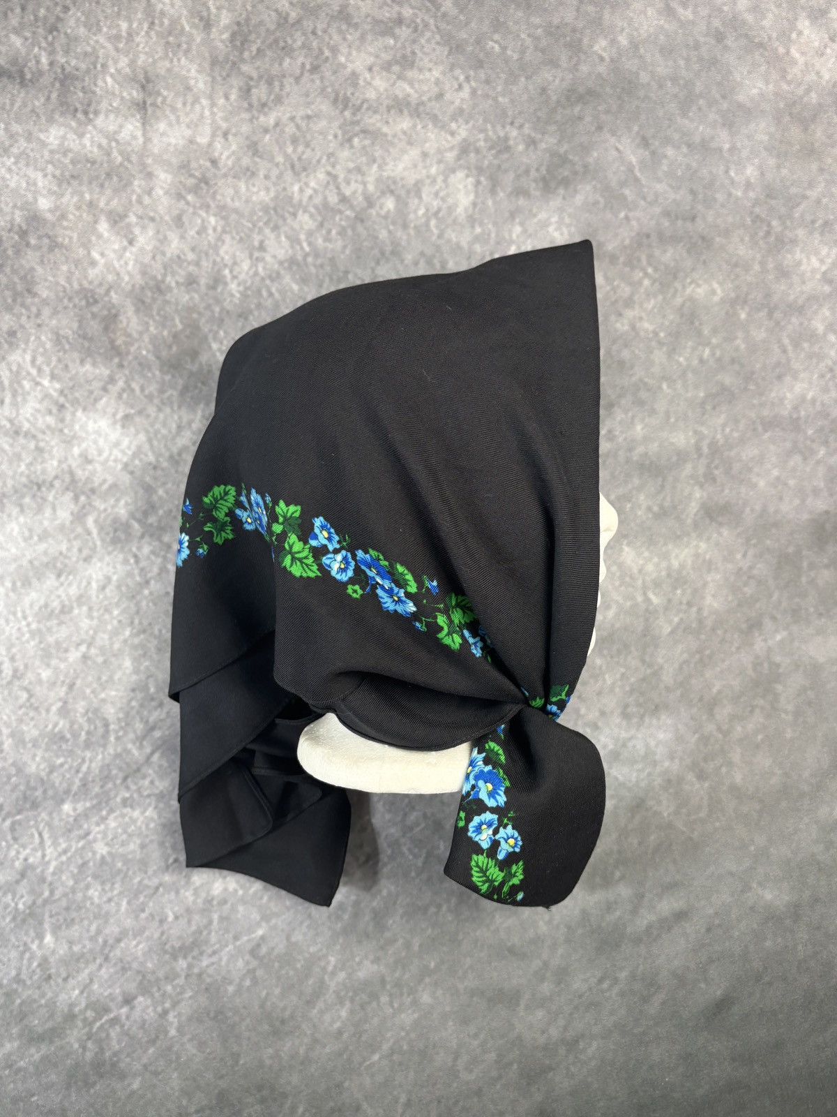 Vintage Vintage Hand Printed Wool Scarf 1960s 1970s Cashmere Scarf Size ONE SIZE - 6 Thumbnail