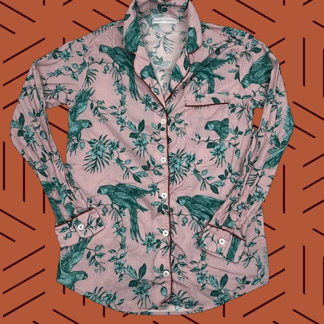 Vintage VINTAGE Desmond & Dempsey Pajama Top Women's XL Pink Green Bromley Parrot Button Up Shirt Size XL / US 12-14 / IT 48-50 - 1 Thumbnail