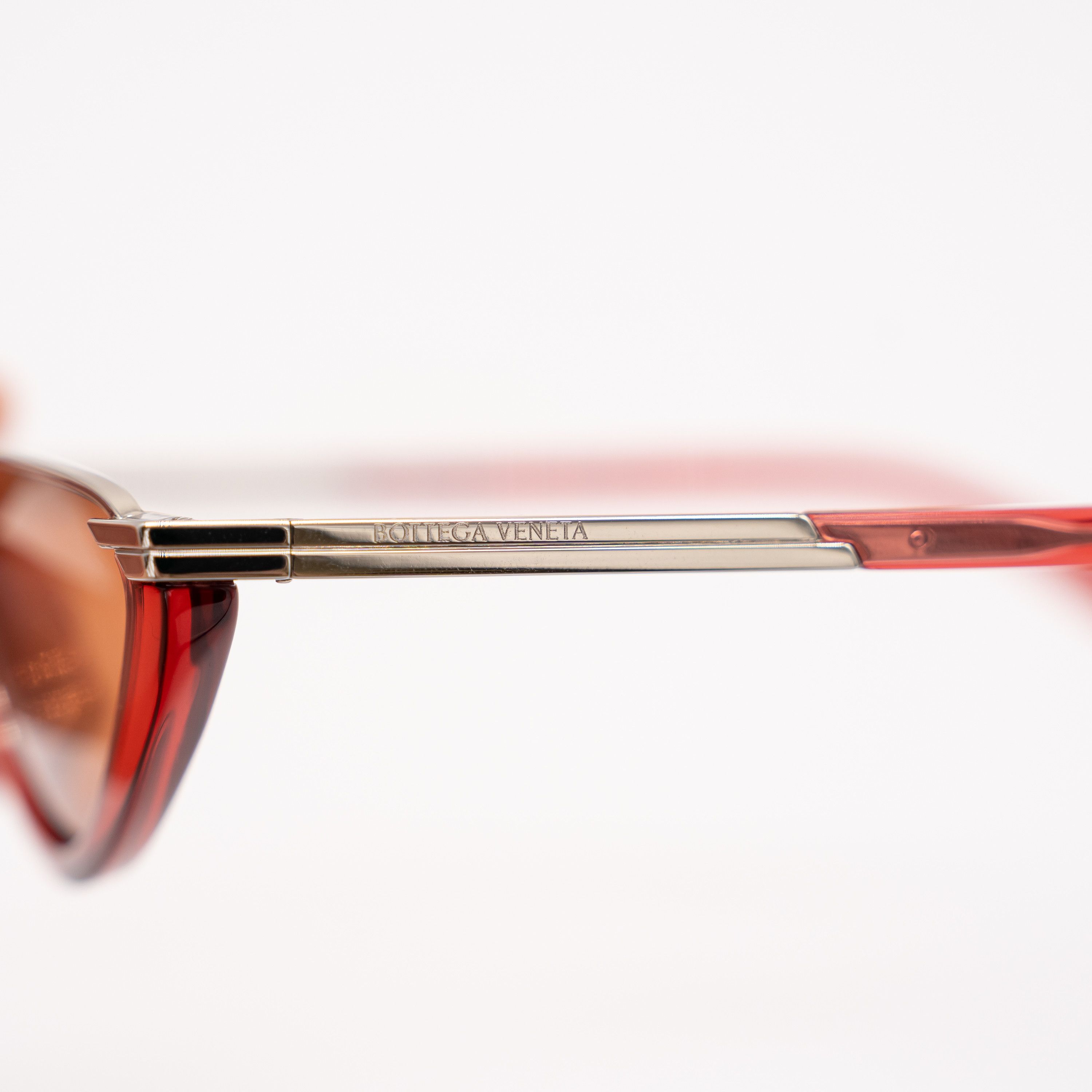 Bottega Veneta Bottega Veneta Classic Cat Eye Sunglasses BV1346S Red Size ONE SIZE - 5 Thumbnail
