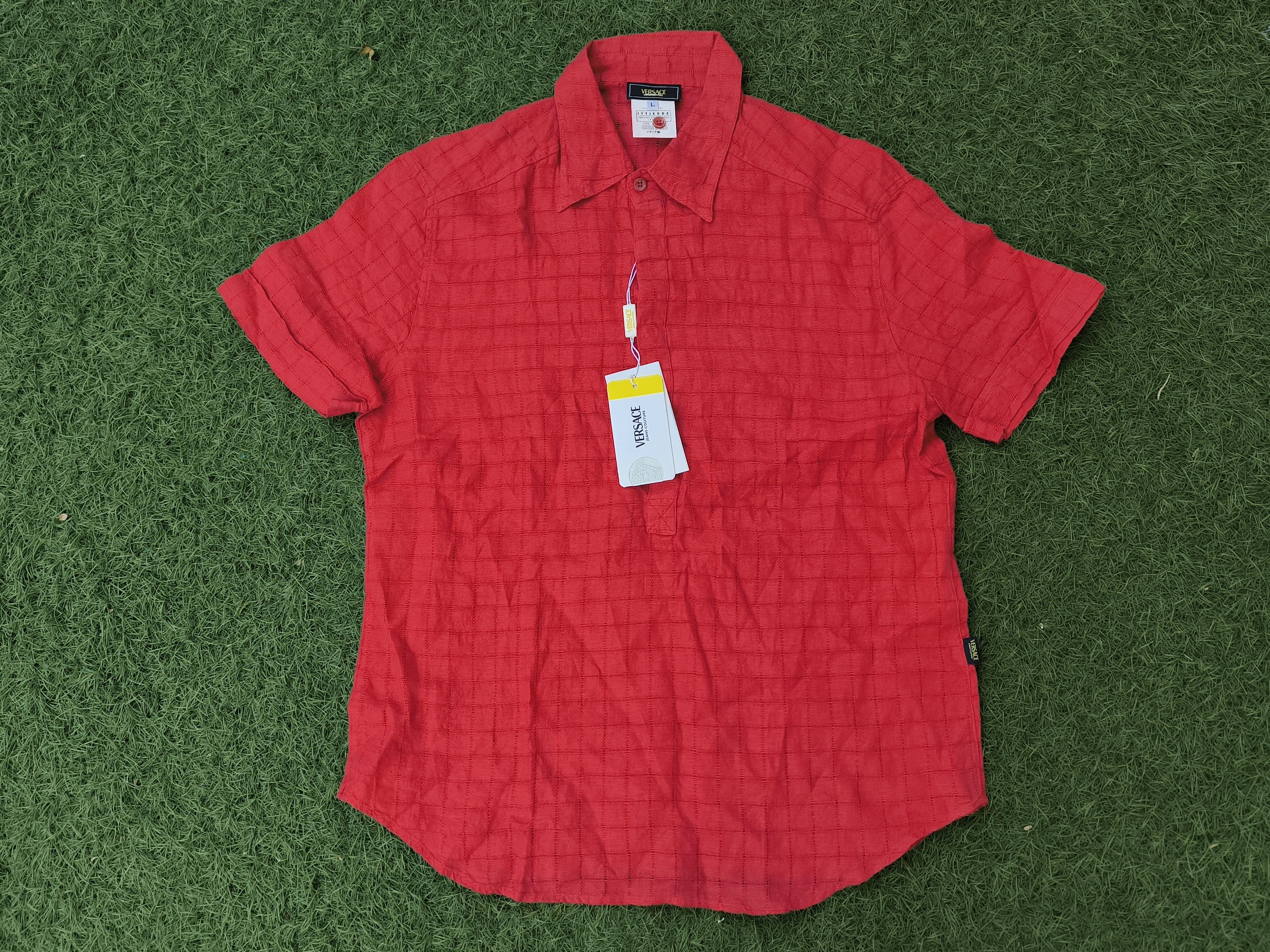 Versace Jeans Couture Deadstock Vintage Versace Jeans Couture Open Weave Polo Size US L / EU 52-54 / 3 - 1 Thumbnail