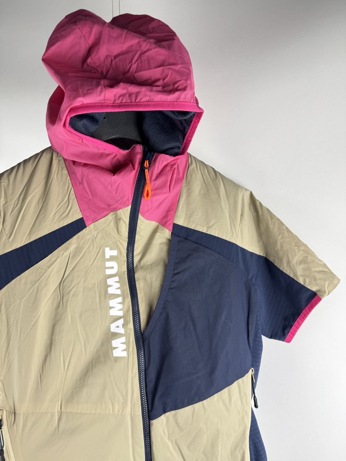 Mammut Mammut Aenergy IN Hybrid Hooded Vest Womens Size S / US 4 / IT 40 - 2 Thumbnail