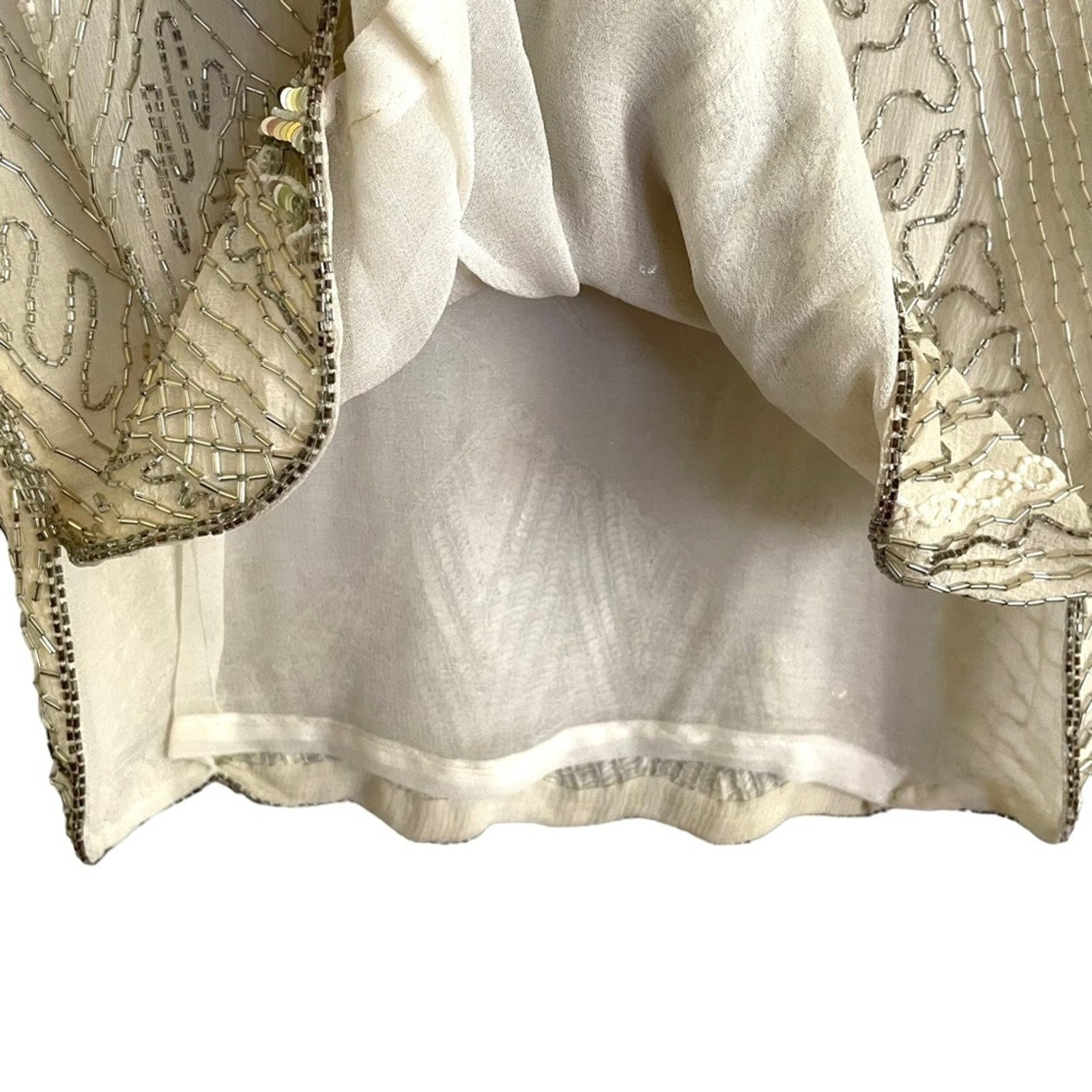 I. Magnin × Vintage Vintage Swee Lo for I. Magnin Beaded Sequin Silk Top Blouse Size S / US 4 / IT 40 - 7 Thumbnail