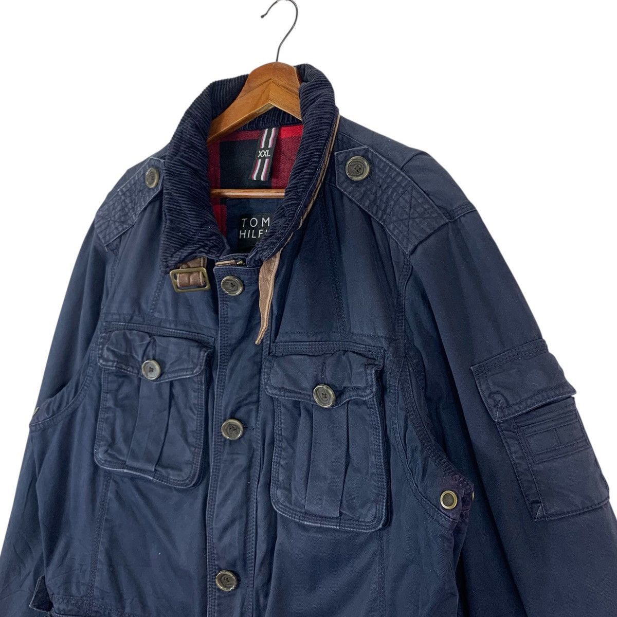 Tommy Hilfiger × Vintage Vintage Tommy Hilfiger Button Heavy Jacket Size US XXL / EU 58 / 5 - 4 Thumbnail