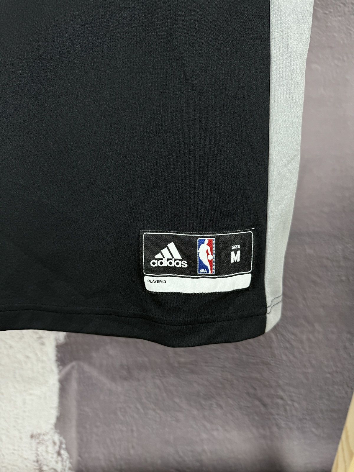 Adidas × NBA TONY PARKER #9 SAN ANTONIO SPURS ADIDAS NBA MENS JERSEY Size US M / EU 48-50 / 2 - 5 Thumbnail