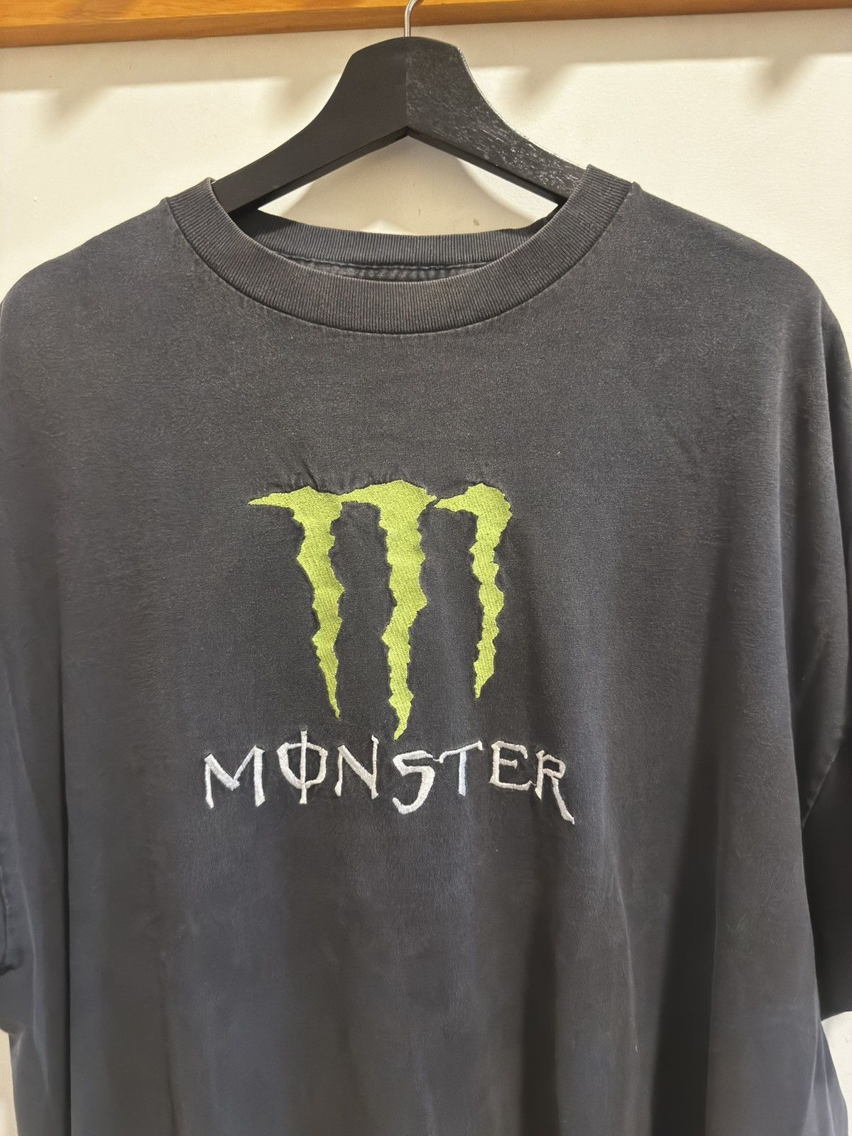 Vintage Vintage Monster Energy T-Shirt Size US XXL / EU 58 / 5 - 3 Thumbnail