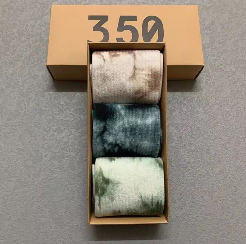 Other 3 Pairs of Gift Box Harajuku Hip Hop Pure Cotton Socks Size ONE SIZE - 1 Thumbnail