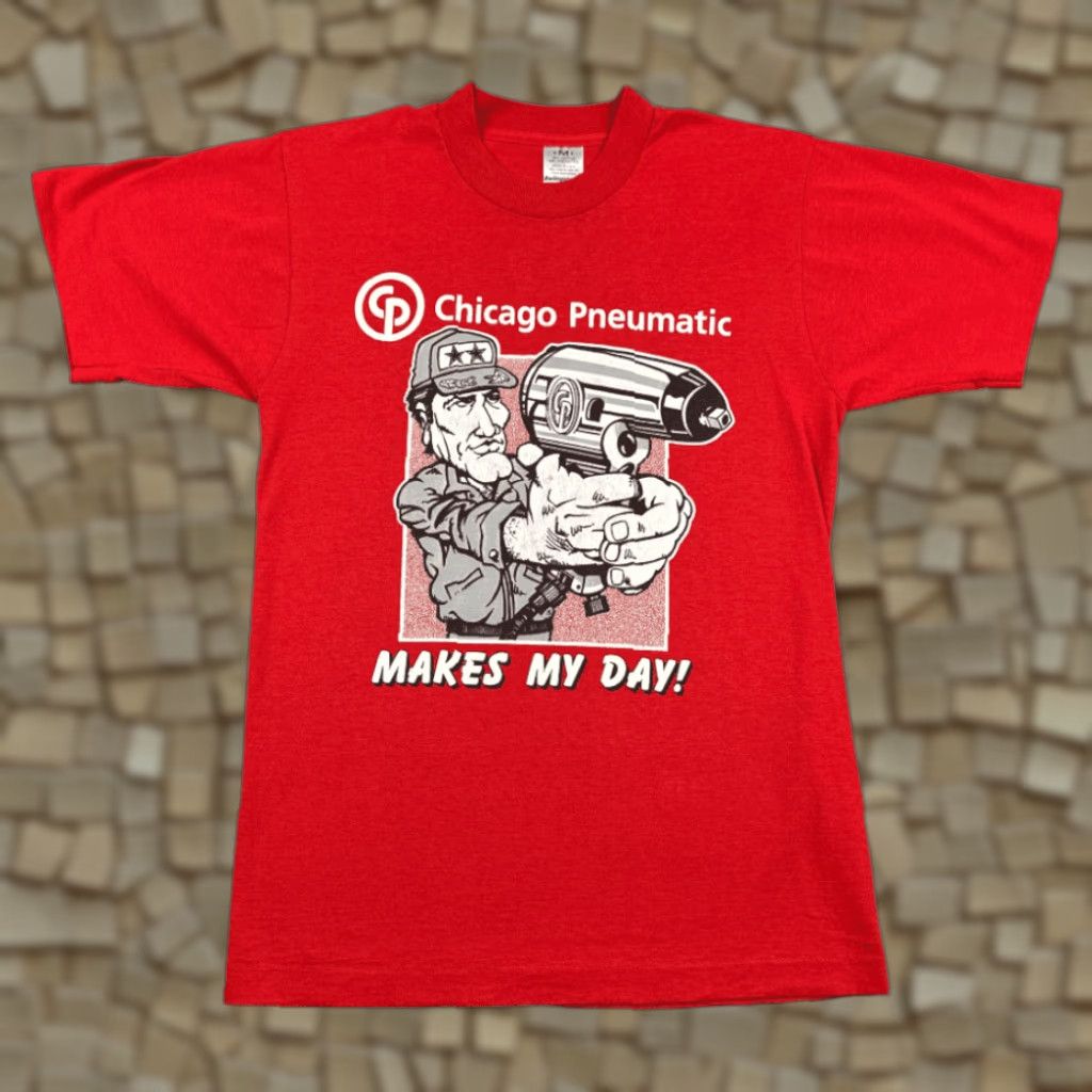 Vintage VINTAGE Dirty Harry Shirt Adult SMALL Red 70s Parody Chicago Pneumatic Eastwood Shirt Men XS? Size US S / EU 44-46 / 1 - 1 Thumbnail