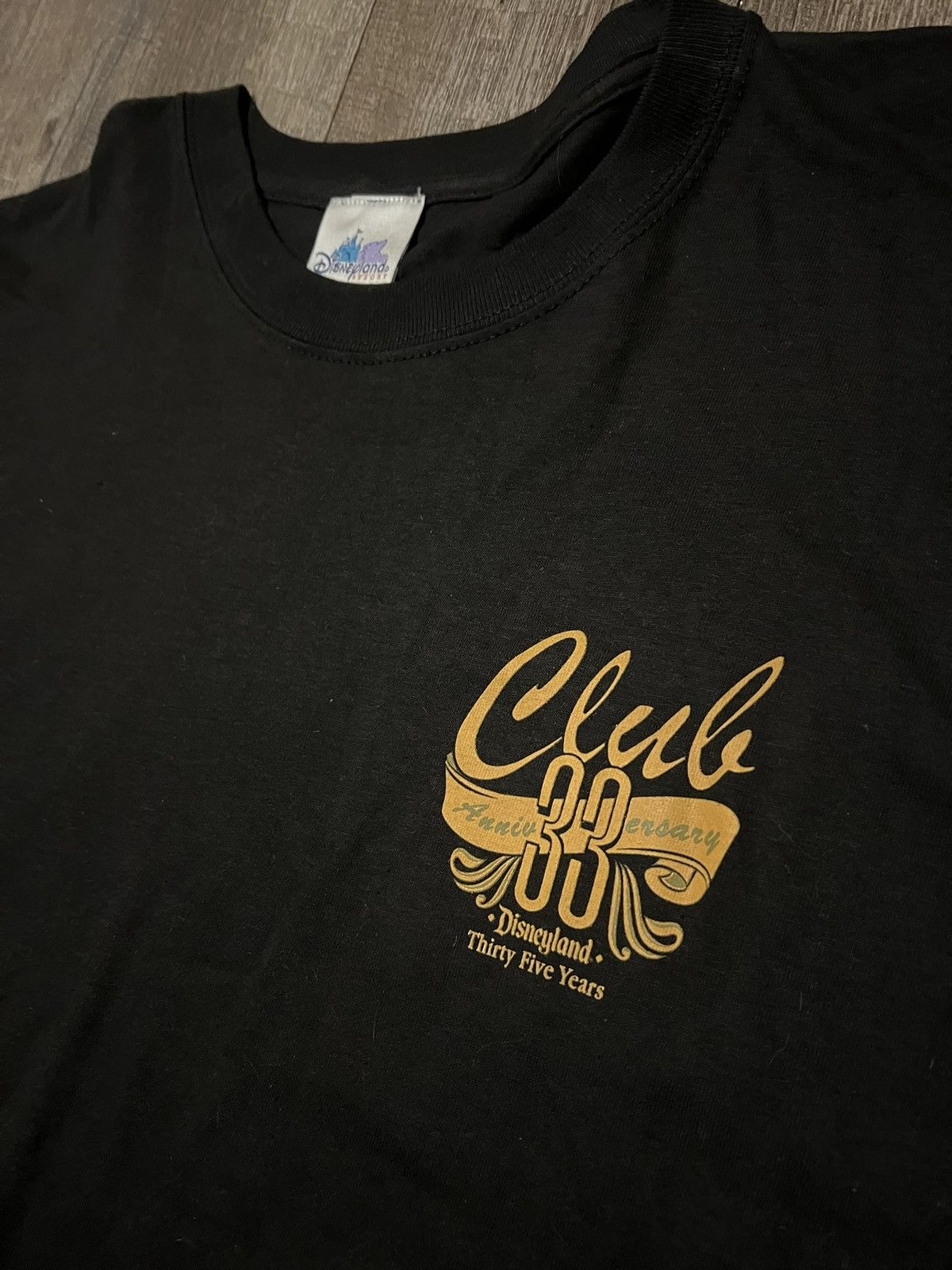 Disney Vintage Disneyland Club 33 Fantasmic Anniversary Shirt XL Size US XL / EU 56 / 4 - 2 Thumbnail