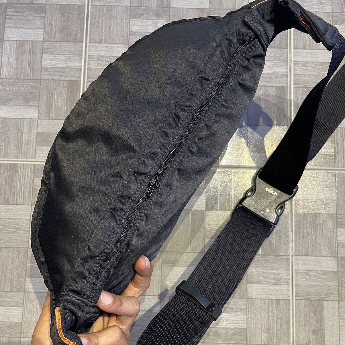 Head Porter × Porter Porter Yoshida&Co Tanker Oversized Waist Bag/Crossbody Size ONE SIZE - 6 Thumbnail
