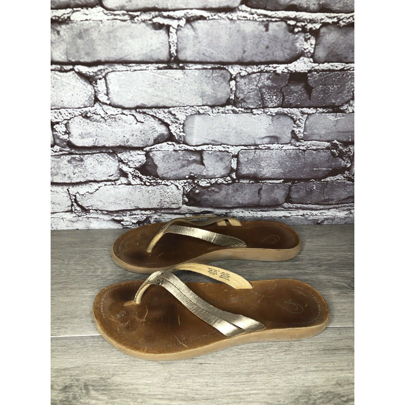 Olukai Olukai Kapehe Luana Gold Leather Beach Flip Flops Sandals Wo Size US 9 / IT 39 - 10 Thumbnail