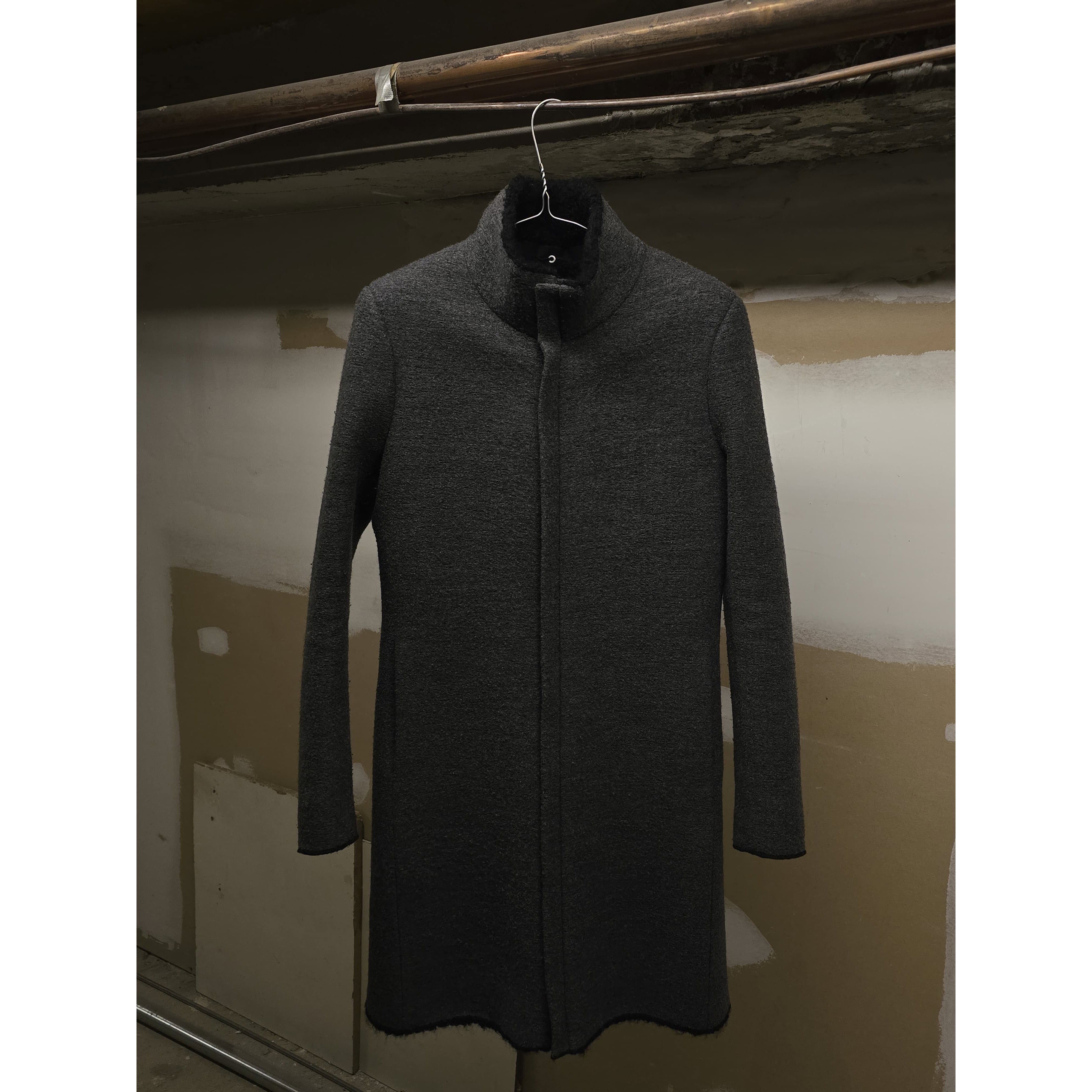Label Under Construction AW16-17 '28FMCT62_WW62' Grey Coat