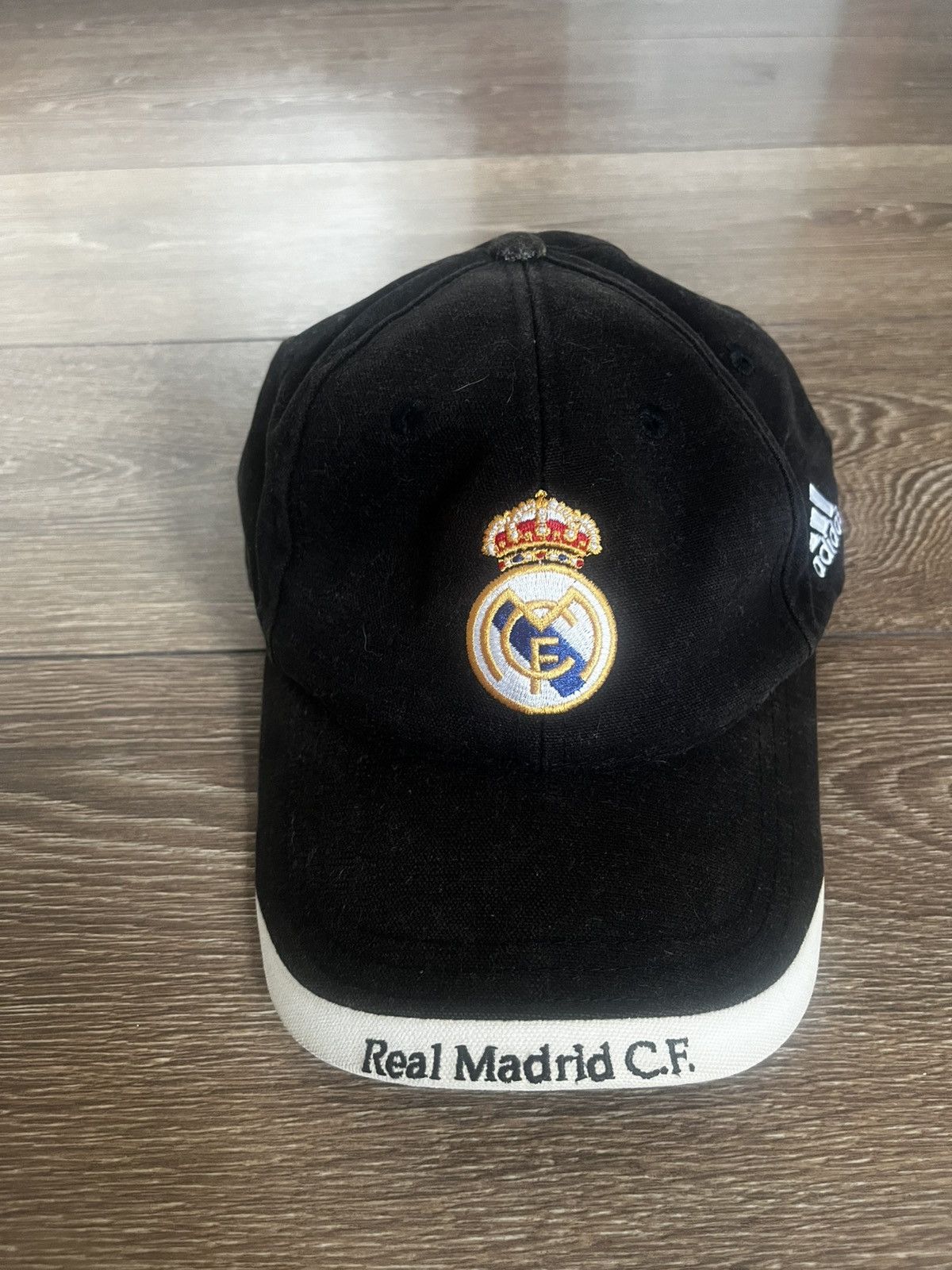 Adidas Real Madrid Adidas Vintage Cap Size ONE SIZE - 1 Thumbnail