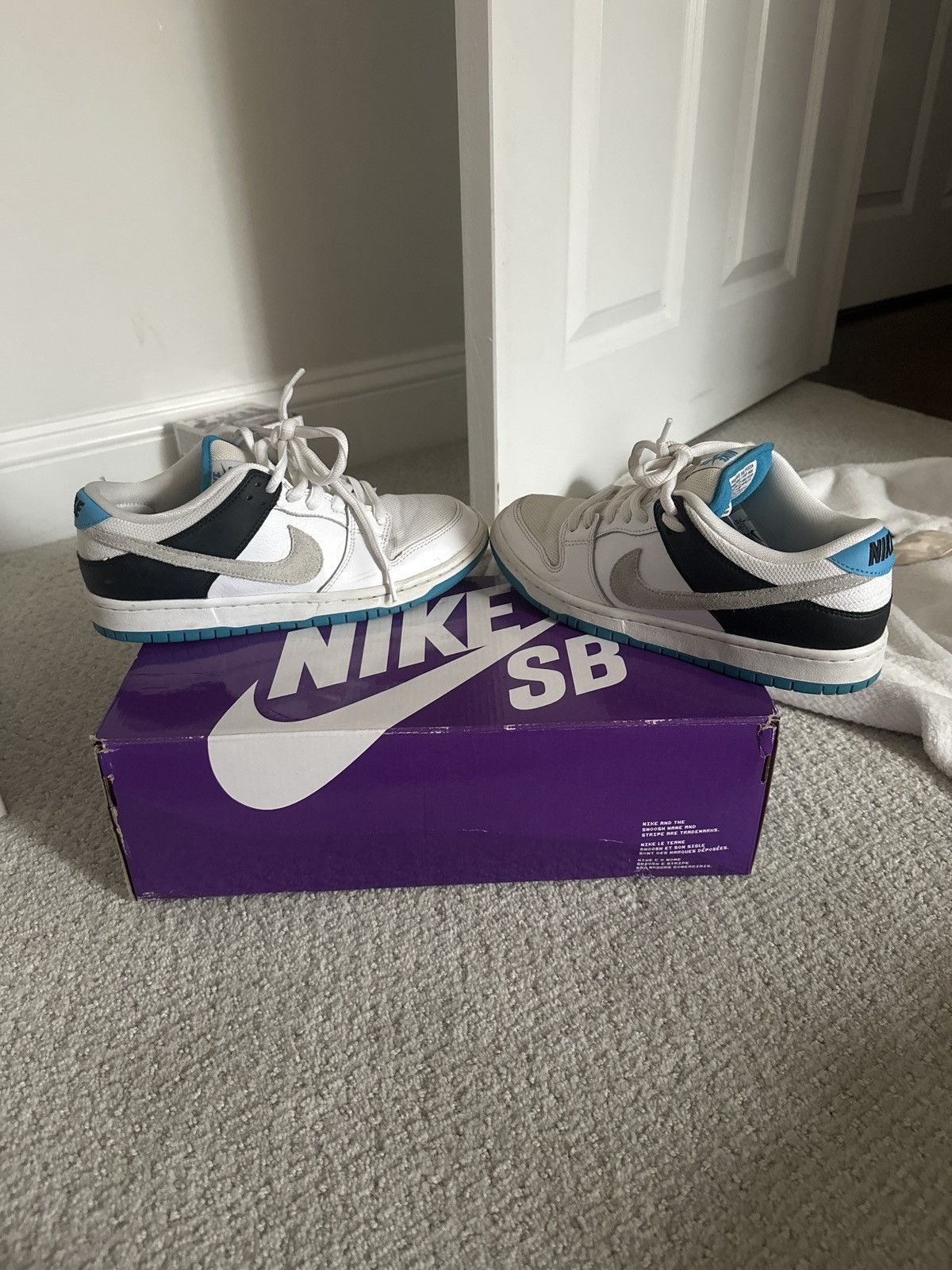 2021 Dunk Low Pro SB 'Laser Blue'