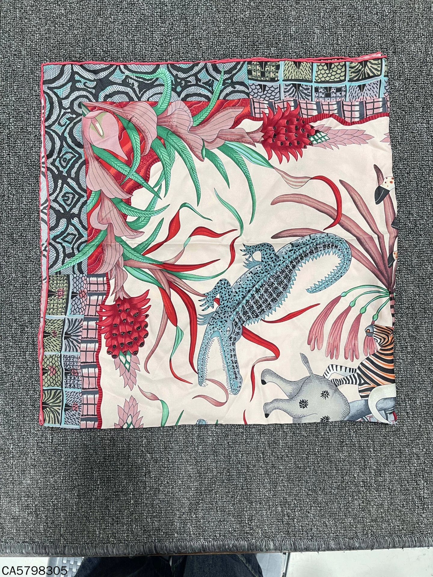 Hermes HERMES Zambezi River Celebration Silk Scarf 99% New Size ONE SIZE - 2 Thumbnail
