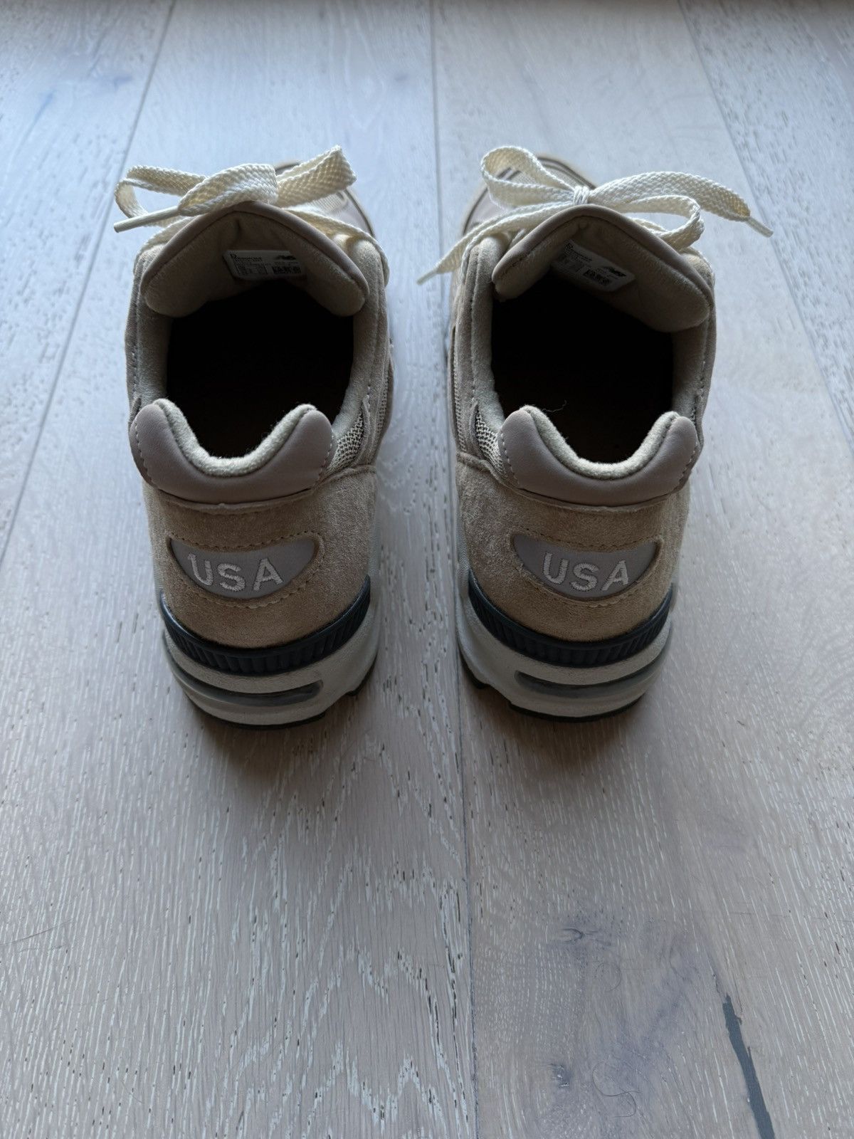 Kith × New Balance New Balance x Kith 990v2 Size US 9 / EU 42 - 2 Thumbnail