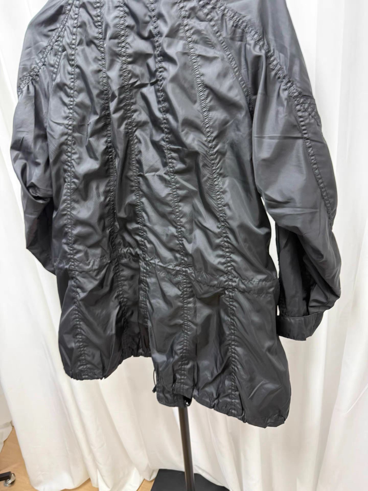 Issey Miyake Issey Miyake FETE Pleated Zip Trench Coat K20 Size US L / EU 52-54 / 3 - 8 Thumbnail