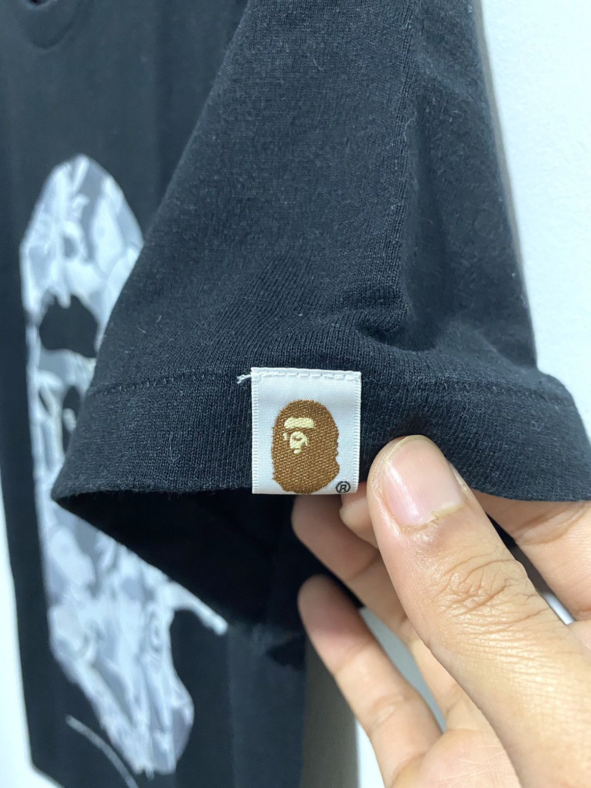 Bape 🔥SALE🔥Bape x Medicom Bearbrick Big Ape Head Tee Size US S / EU 44-46 / 1 - 12 Thumbnail