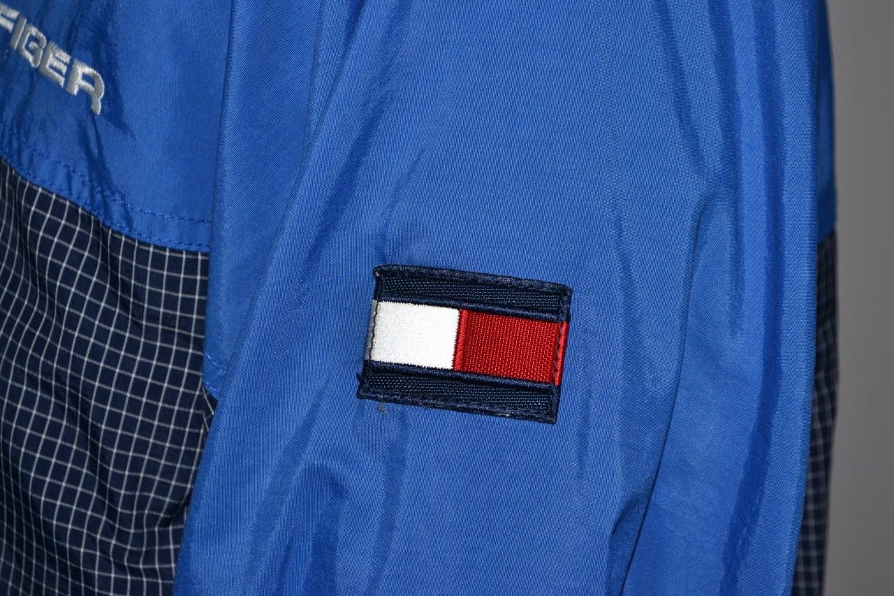 Tommy Hilfiger × Vintage Rare Tommy Hilfiger Vintage Jacket Blue Size M Size US M / EU 48-50 / 2 - 7 Thumbnail