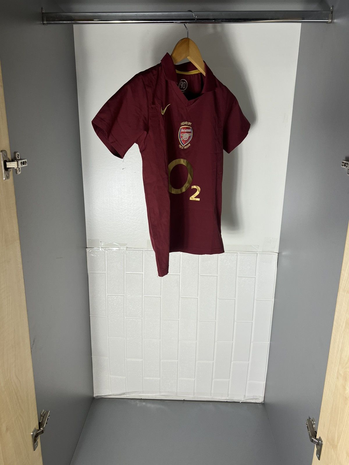 Nike VINTAGE NIKE FC ARSENAL LONDON ENGLAND SOCCER JERSEY Y2K 90s Size US XXS / EU 40 - 5 Thumbnail
