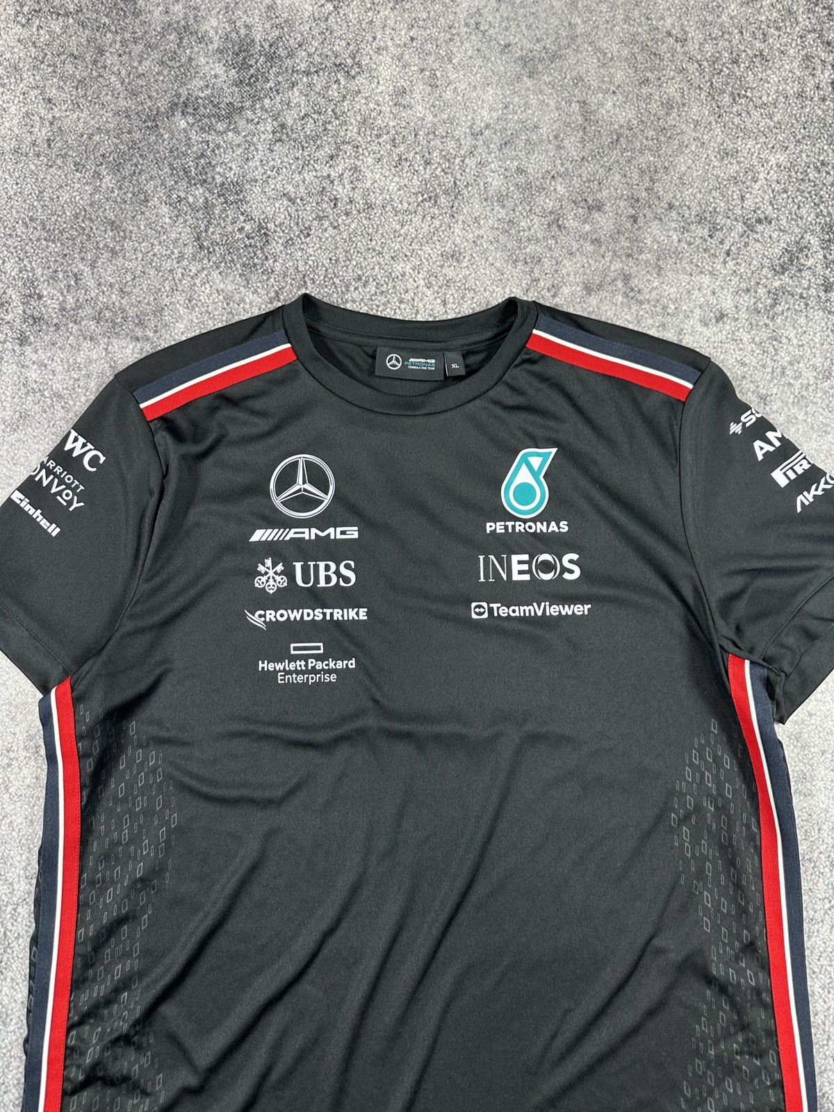 Mercedes-Benz F-1 Mercedes Benz AMG Polo Petronas Racing Logo Rare XL USA Size US XL / EU 56 / 4 - 2 Thumbnail