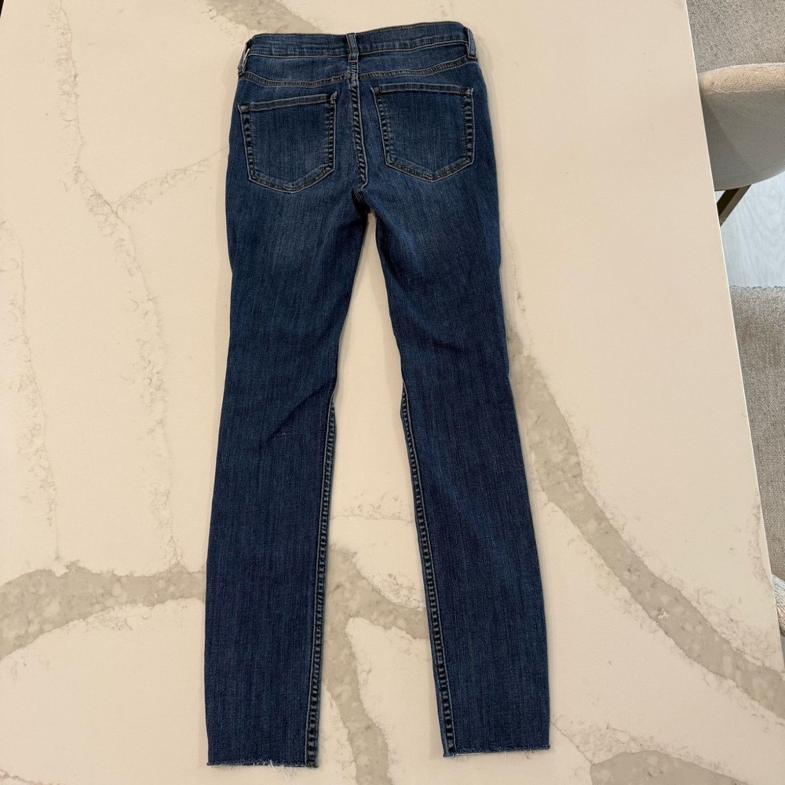 Free People Free People Reagan Distressed Skinny Jeans Womens 25 Size 25" / US 0 / IT 36 - 6 Thumbnail
