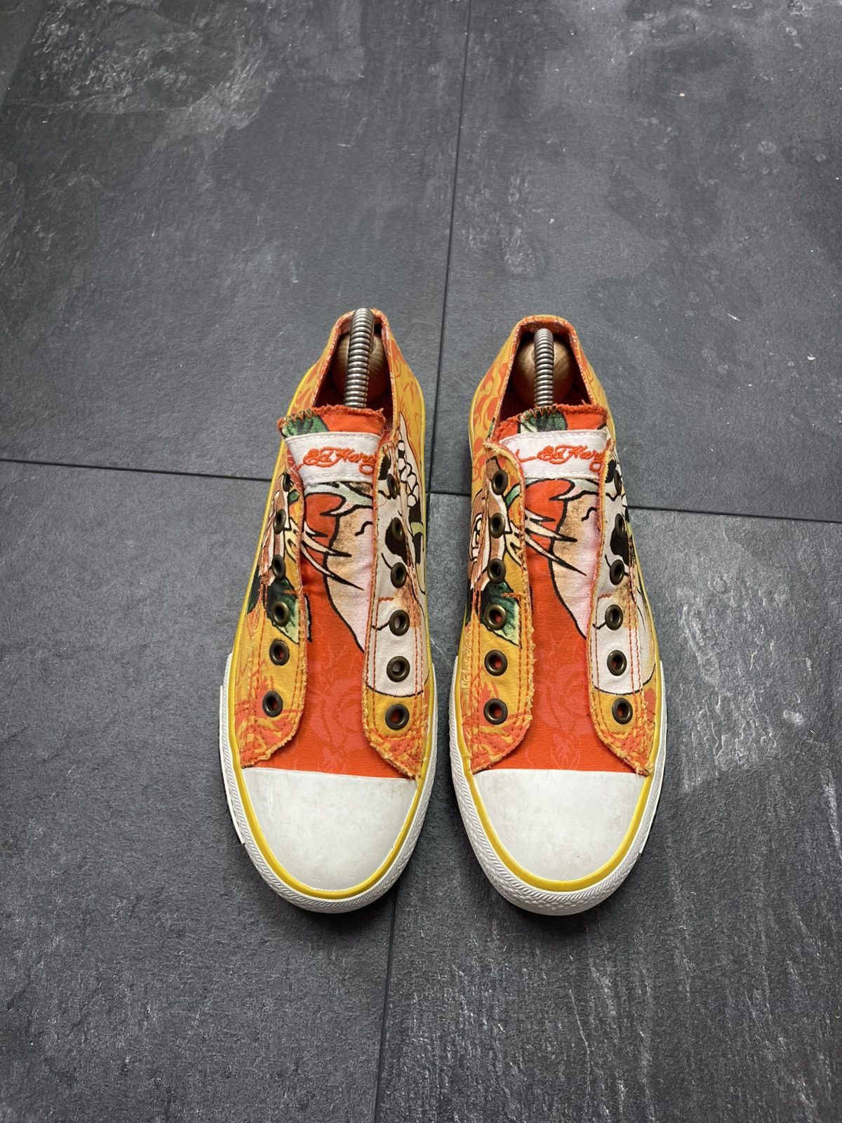 Ed Hardy × Streetwear × Vintage Vintage ed hardy rare low top sneakers Size US 5 / EU 37 - 4 Thumbnail