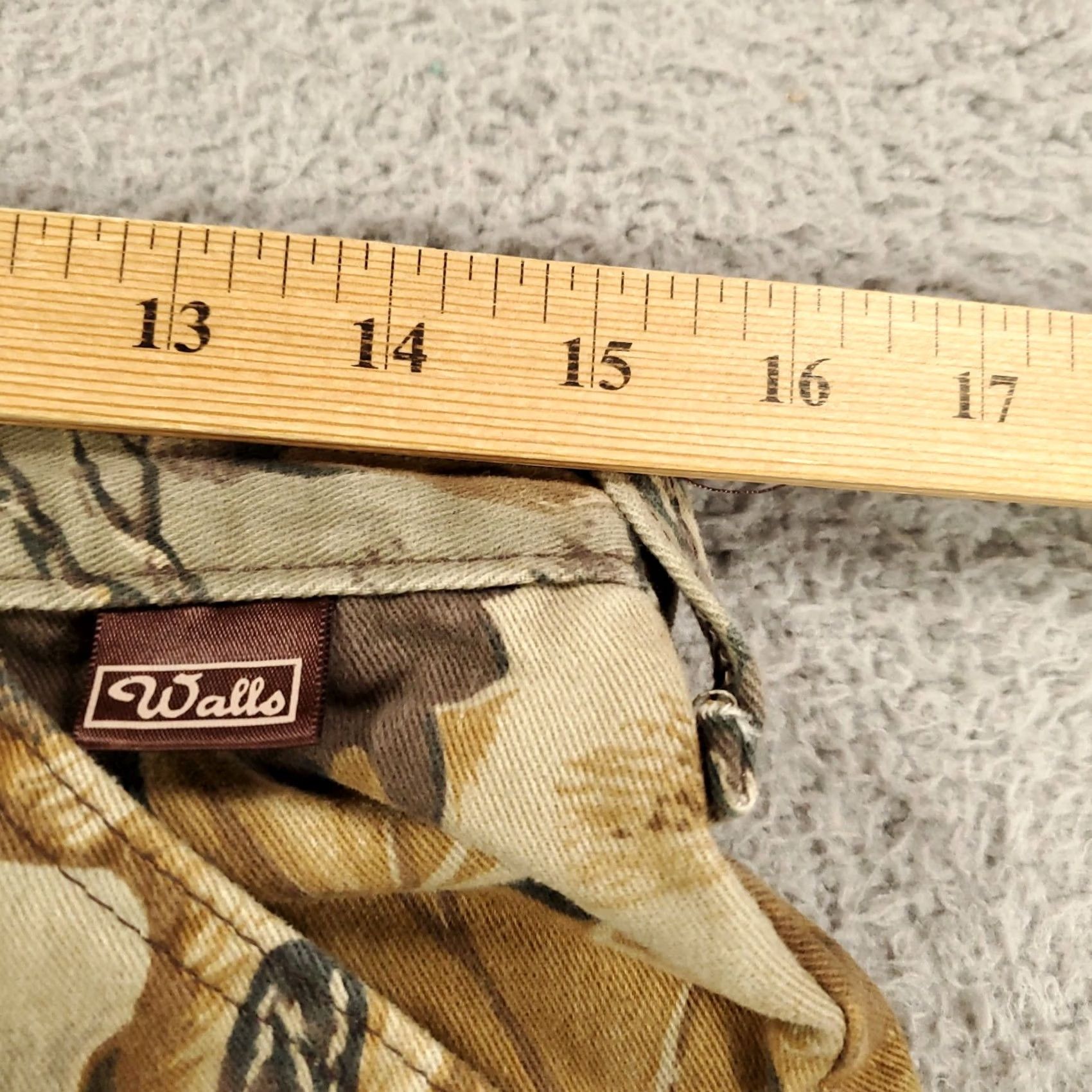 Walls Walls Camo Jeans Mens 30x28 Jeans Camouflage 5-Pocket Denim Brown Green Powerfully Relaxed Regular Mens Size US 30 / EU 46 - 2 Thumbnail