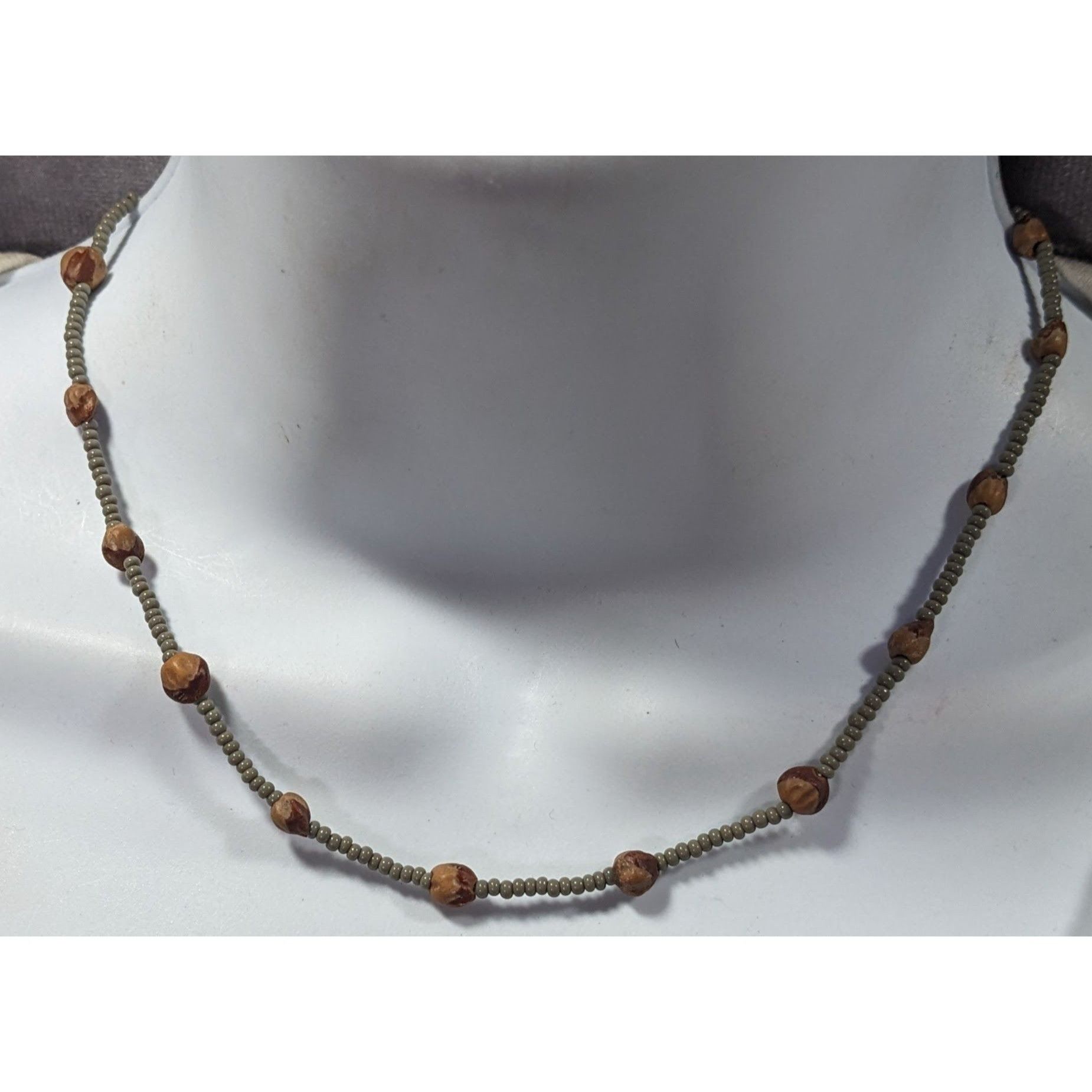 Other Retro Hippie Grey And Brown Glass And Seed Beaded Necklace Size ONE SIZE - 2 Thumbnail