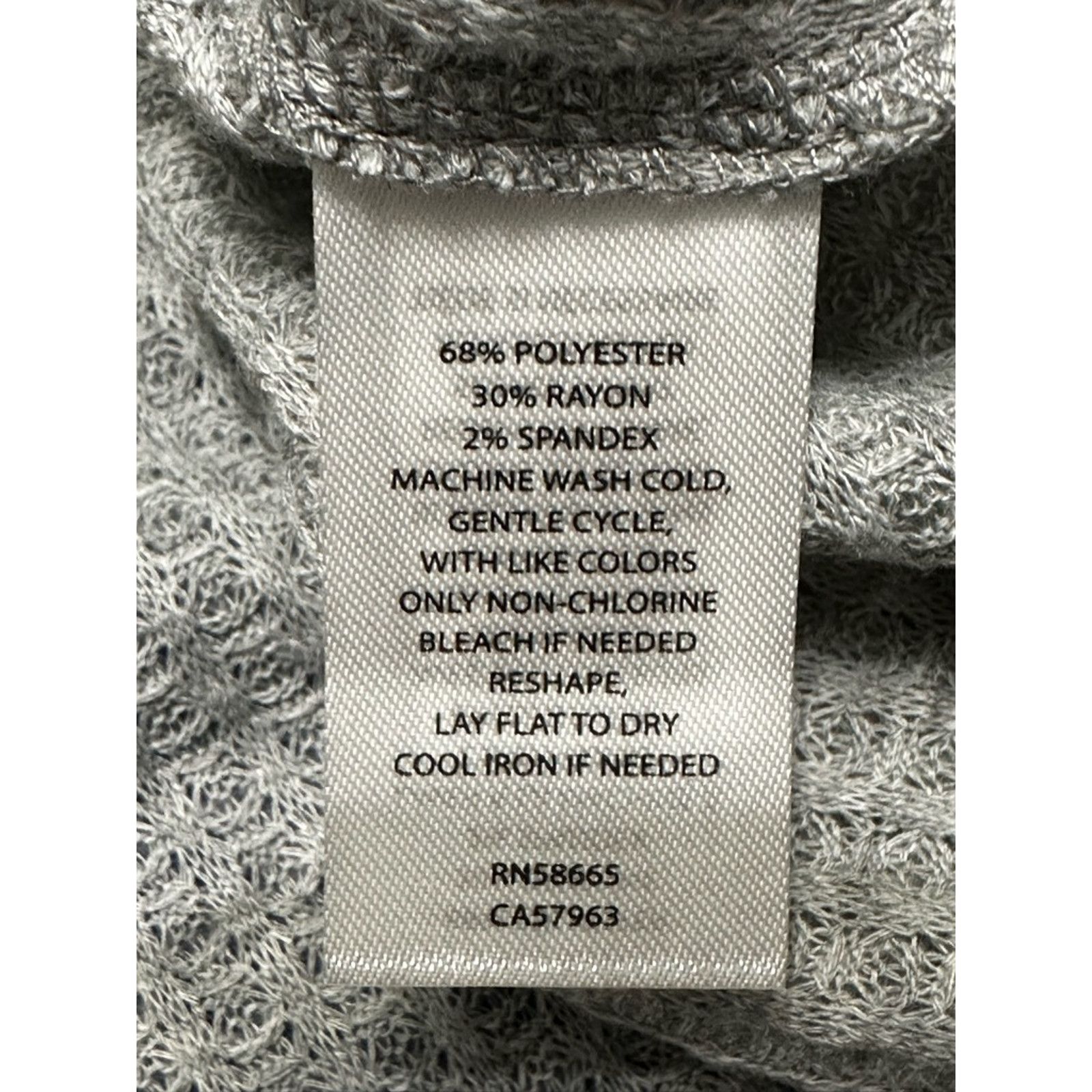 BP. BP Top Heathered Waffle Knit Henley Long Sleeve Gray XS NWOT Size XS / US 0-2 / IT 36-38 - 8 Thumbnail