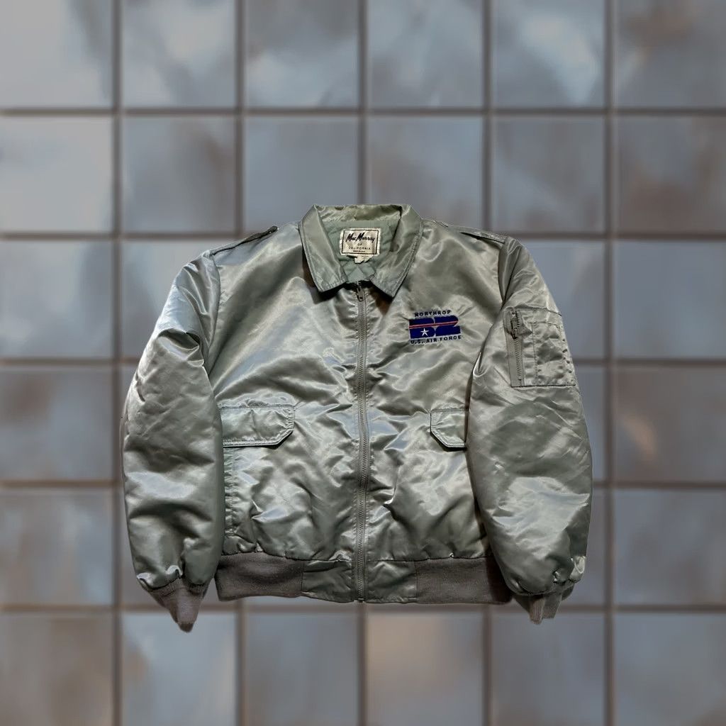 Vintage VINTAGE MacMurray USAF Northrop B-2 Stealth Bomber Satin Flight Jacket XL Mens Size US XL / EU 56 / 4 - 1 Thumbnail
