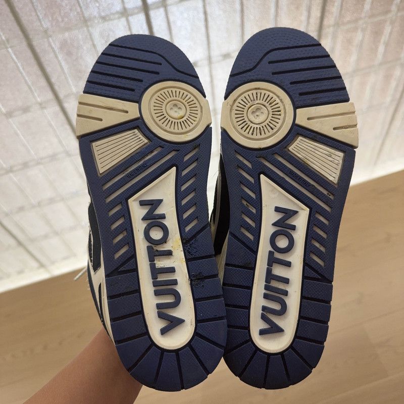 Louis Vuitton Louis Vuitton Contemporary Stylish Sneakers -2508 Size US 8.5 / EU 41-42 - 4 Thumbnail