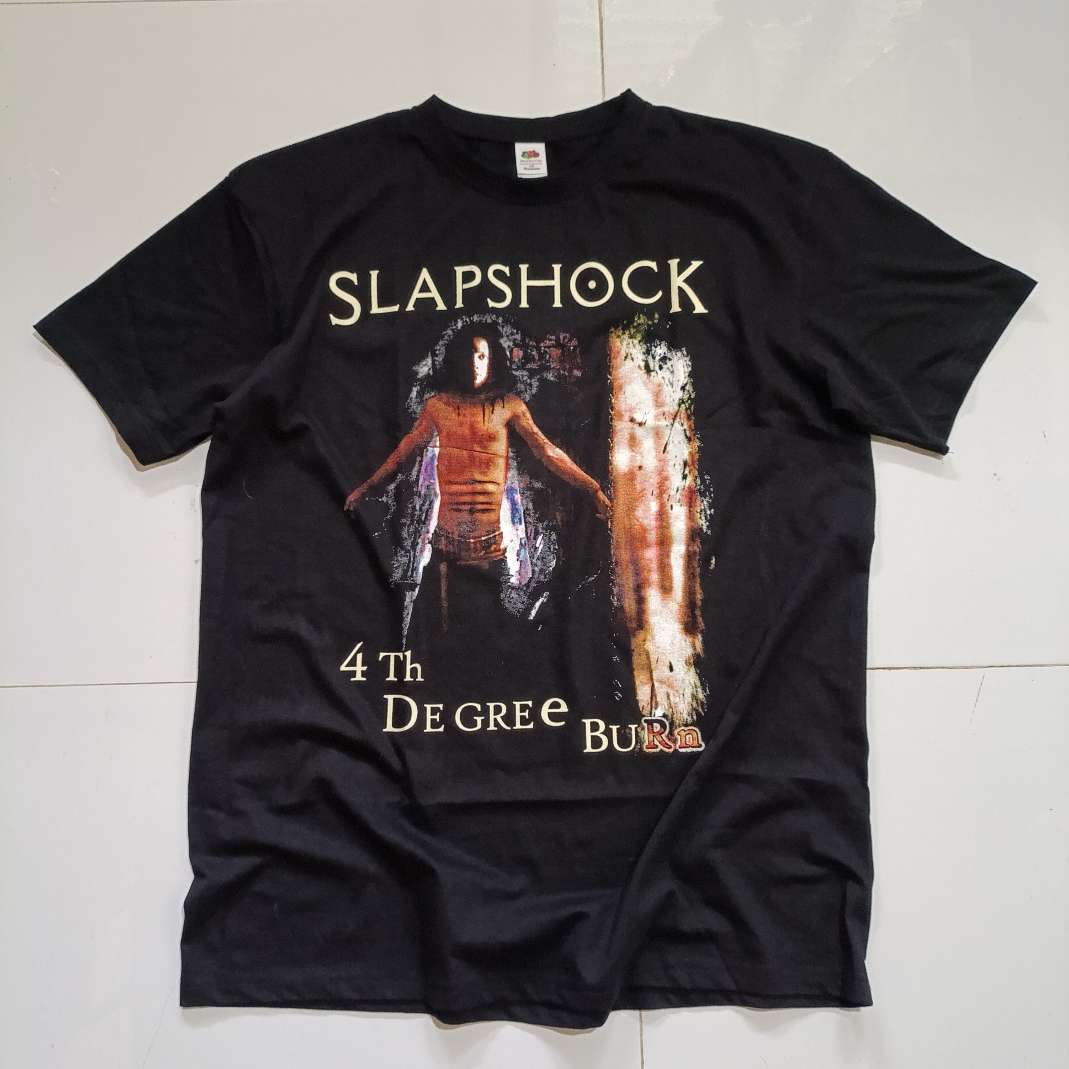 Fruit Of The Loom Slapshock 4th Degree Burn Bandshirt Size US XL / EU 56 / 4 - 1 Thumbnail