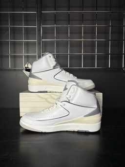 Jordan Brand Air Jordan 2 Retro "Cement Grey" - Size 9 Size US 9 / EU 42 - 2 Thumbnail